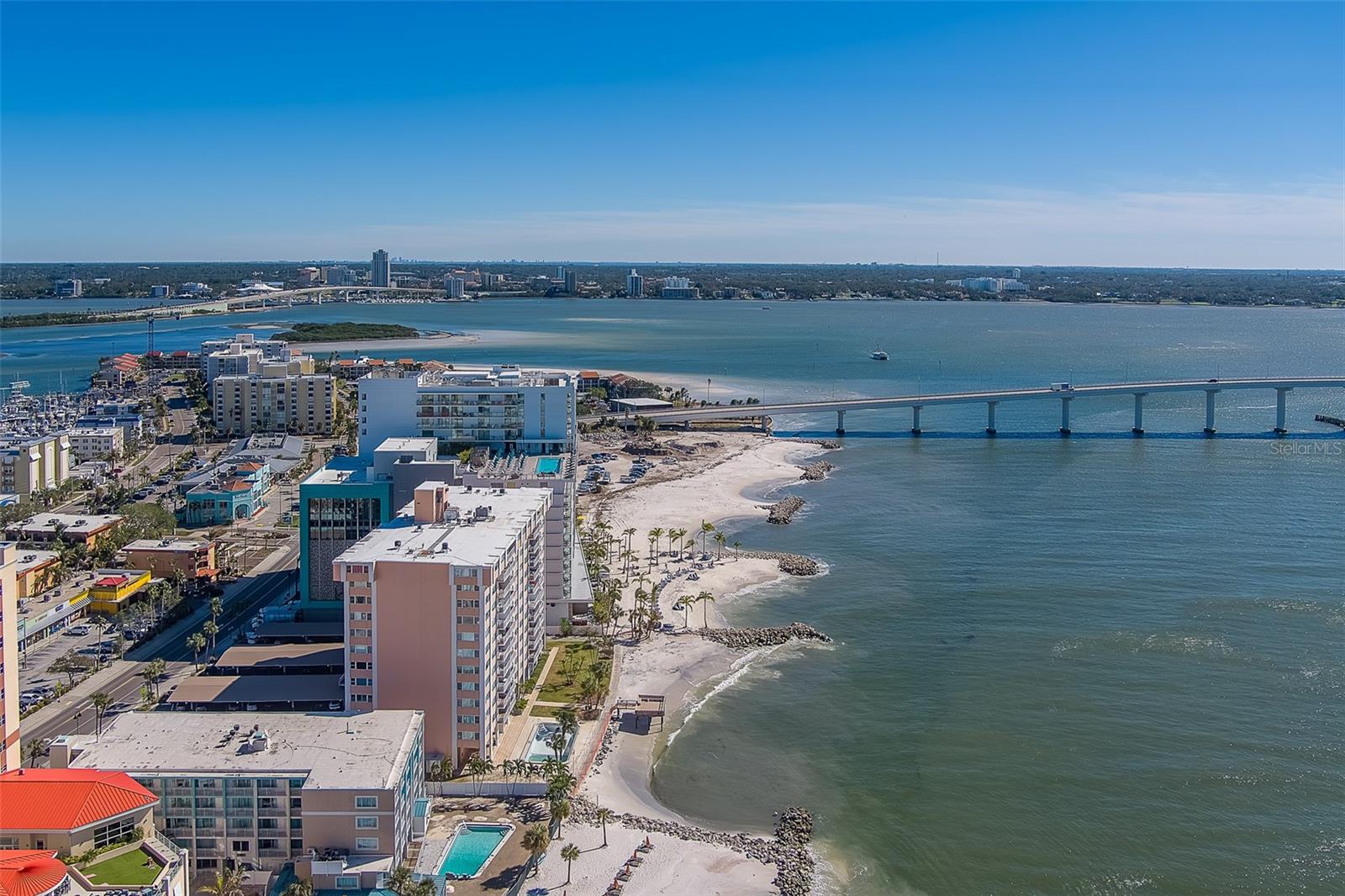 675 S GULFVIEW BLVD #PH1, CLEARWATER BEACH, FL — photo 42