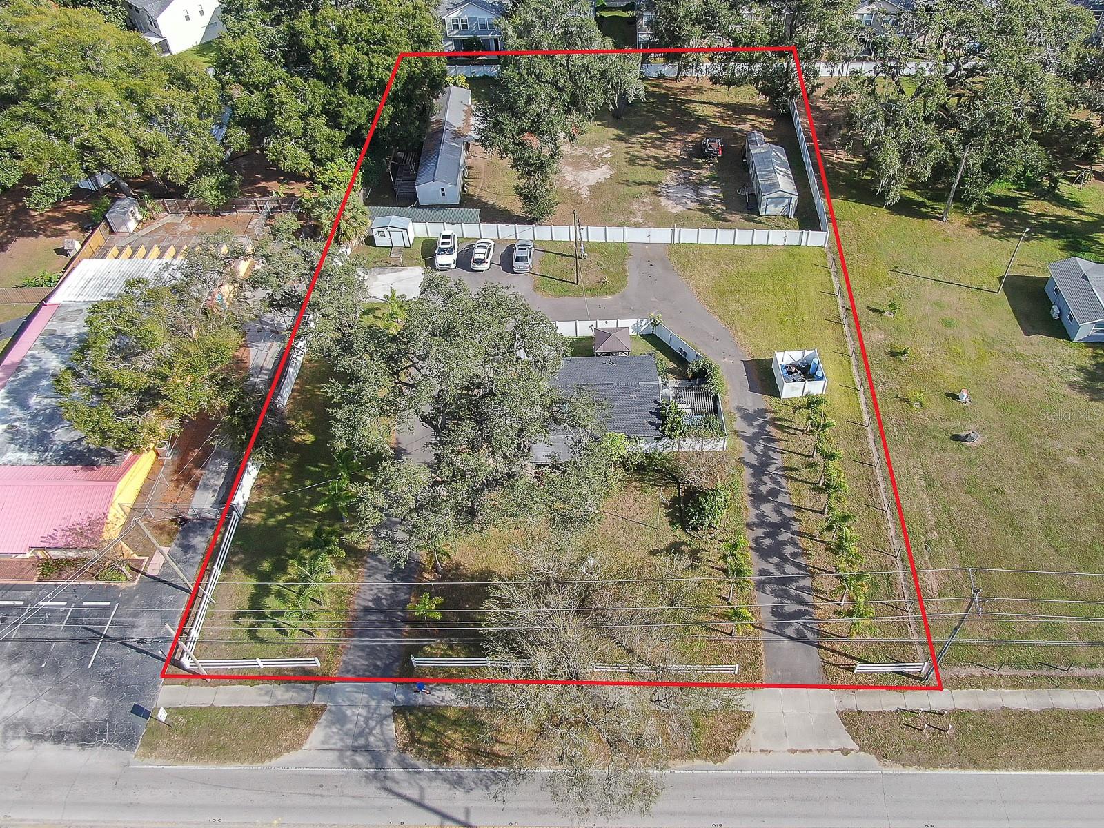 105 S SAINT CLOUD AVE, VALRICO, FL