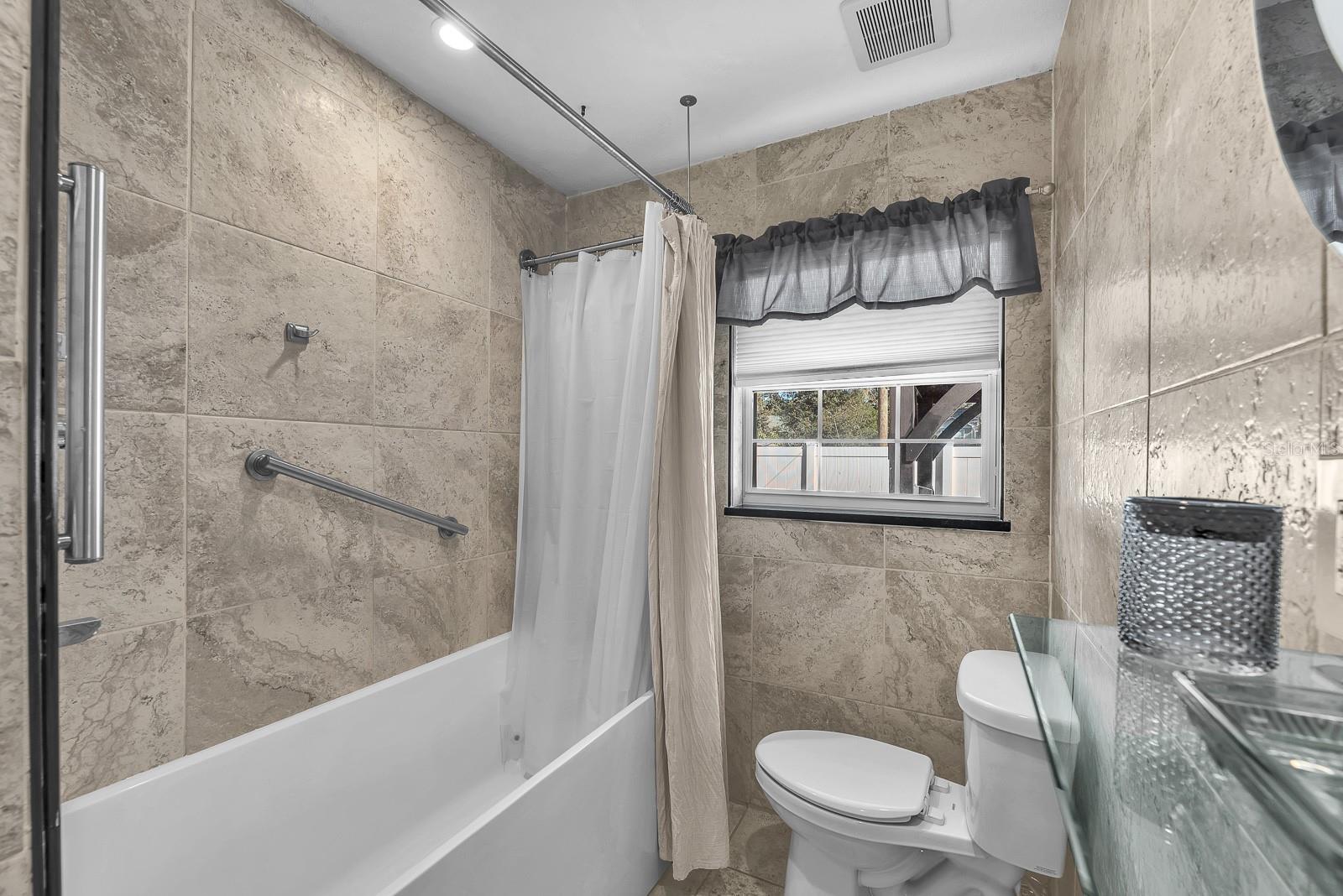 105 S SAINT CLOUD AVE, VALRICO, FL — photo 20