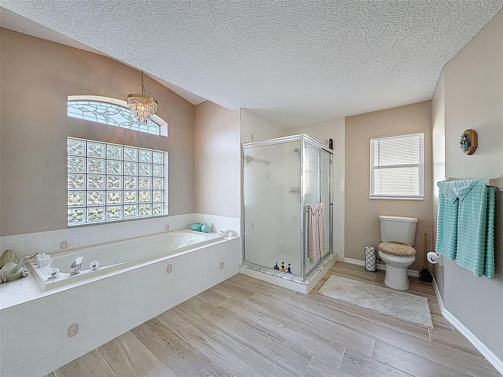 9428 APPLE DUMPLING CT, WEEKI WACHEE, FL — photo 18