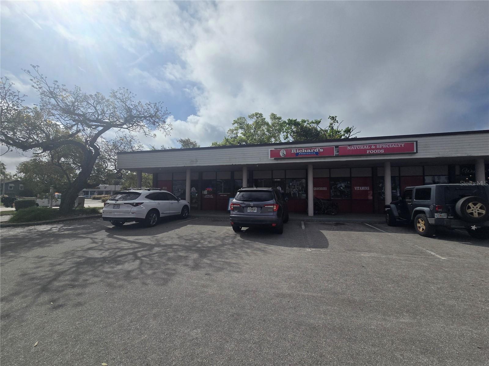 2601 MANATEE AVE W, BRADENTON, FL — photo 7