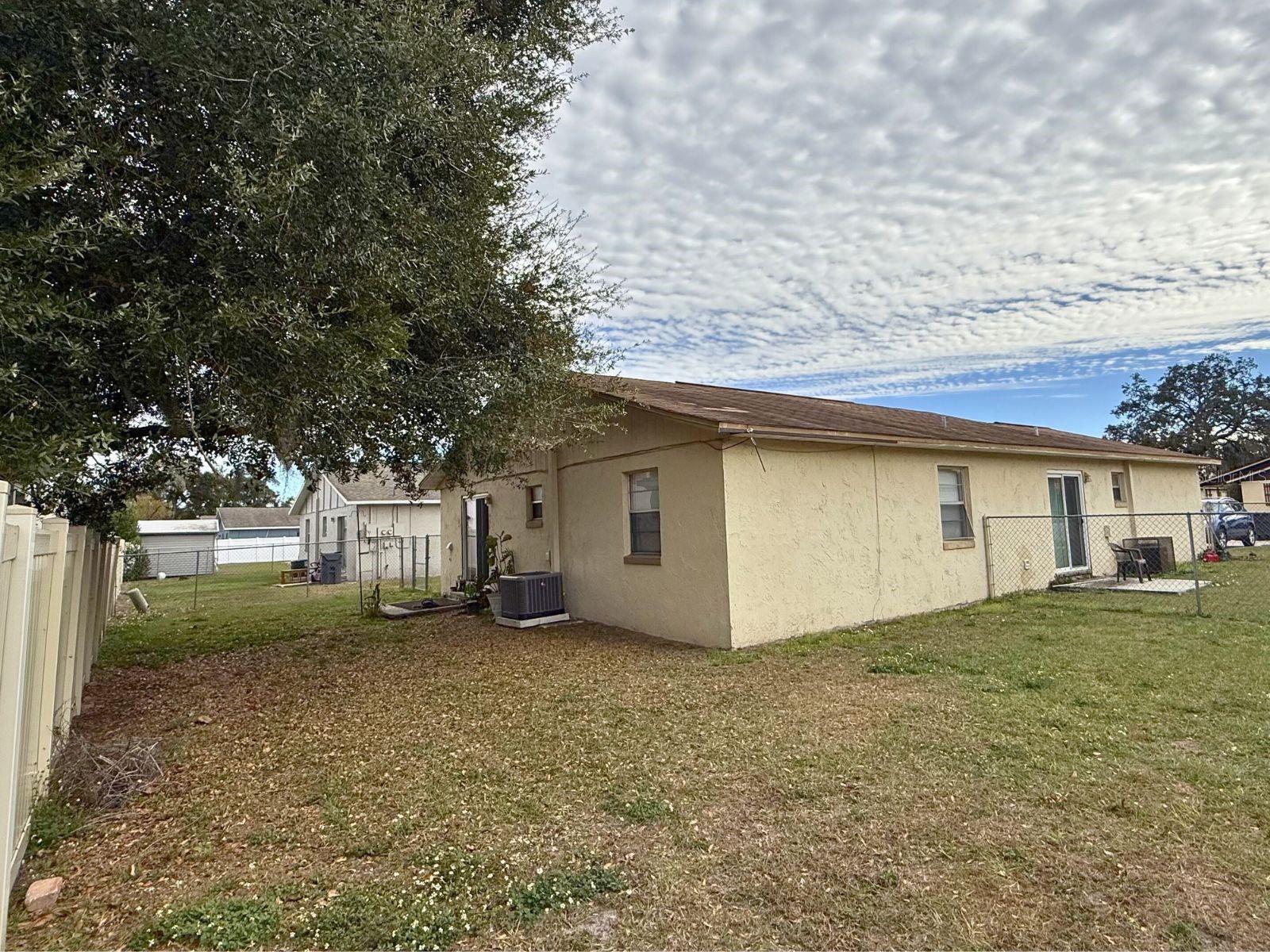 2359/2361 CHESTNUT HILLS DR, LAKELAND, FL — photo 10