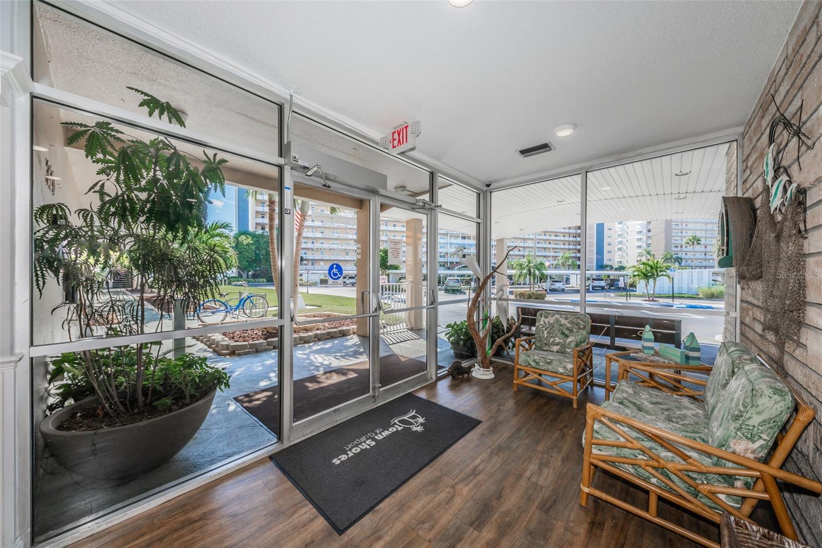 3010 59TH ST S #302, GULFPORT, FL — photo 39