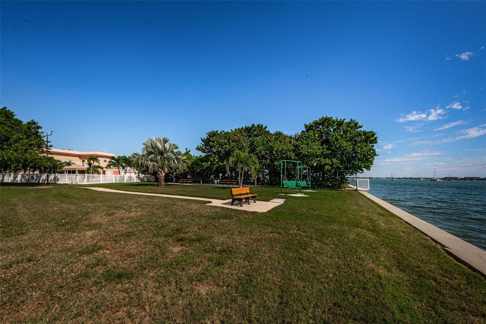 3010 59TH ST S #302, GULFPORT, FL — photo 58
