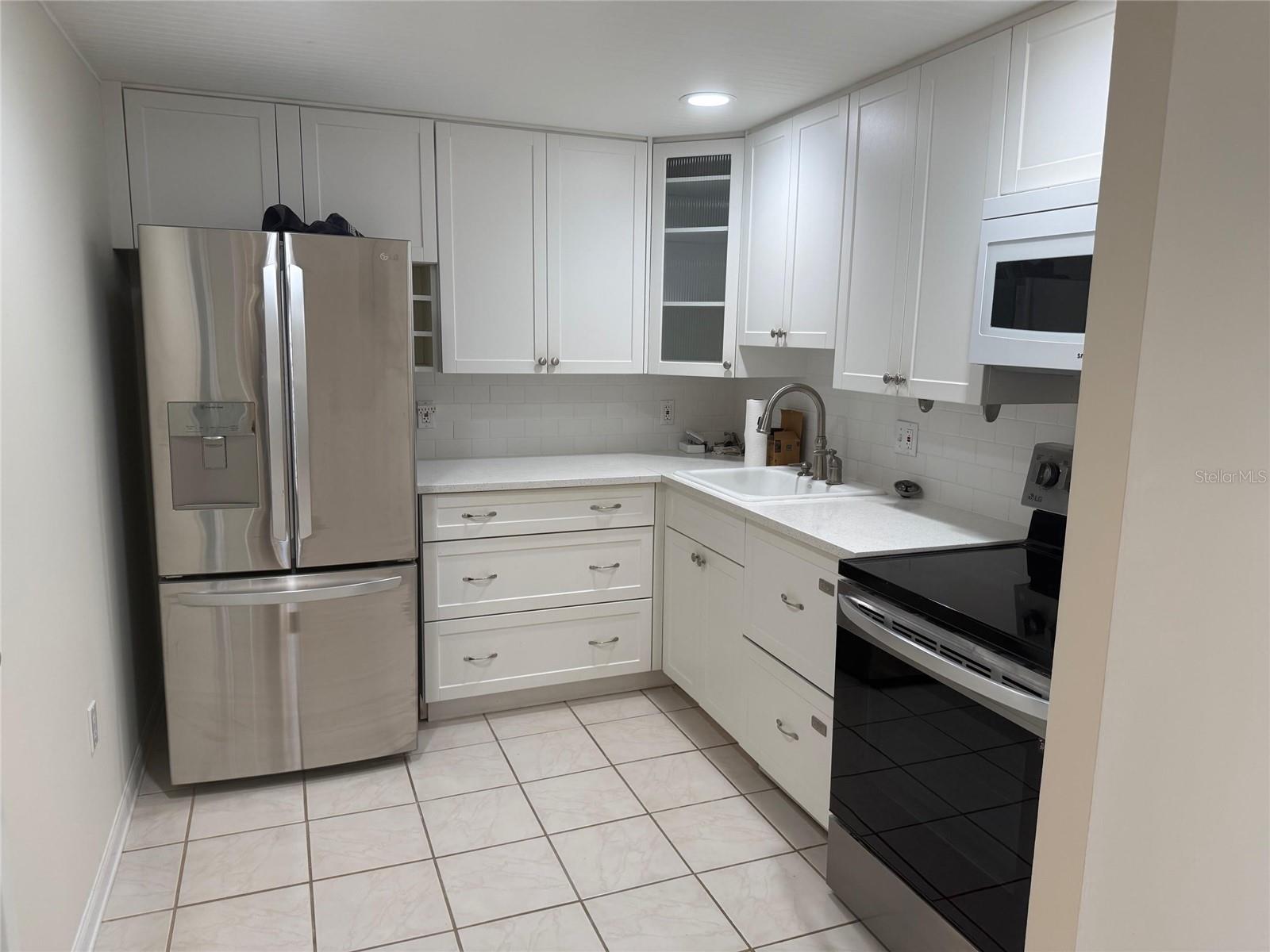 925 N HALIFAX AVE #102, DAYTONA BEACH, FL — photo 17
