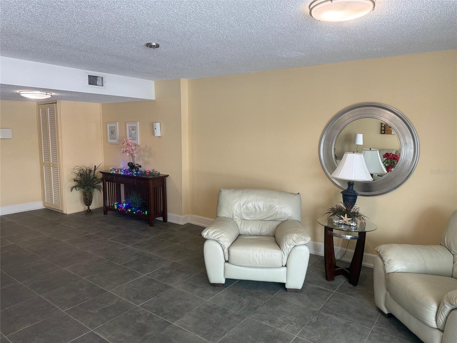 925 N HALIFAX AVE #102, DAYTONA BEACH, FL — photo 10