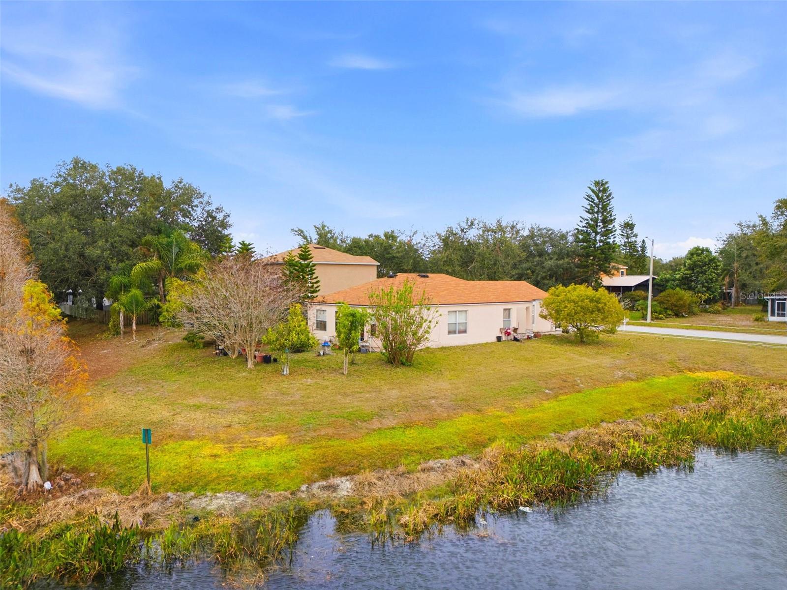 10417 BLACKMORE DR, TAMPA, FL — photo 17