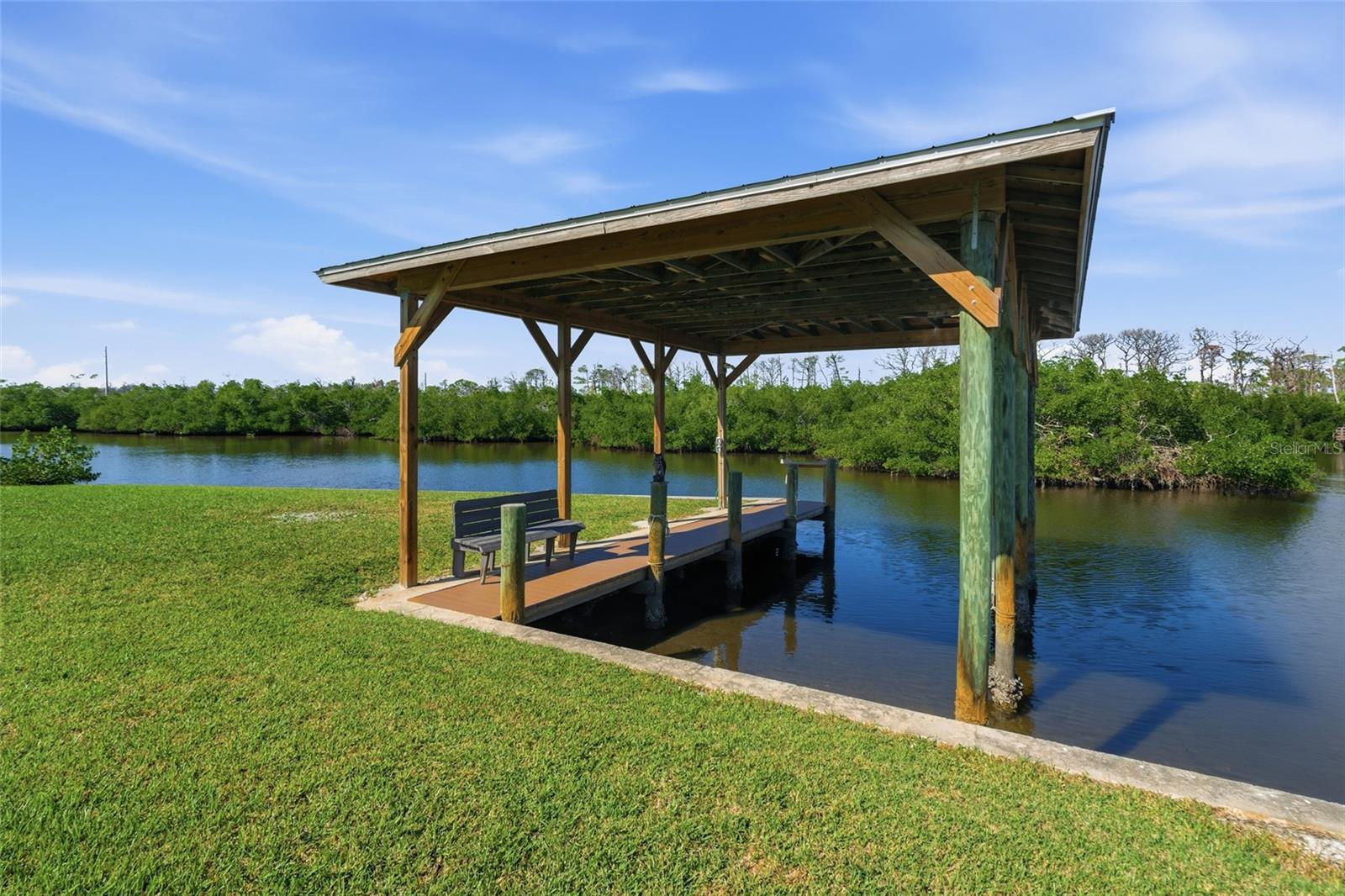 2050 OYSTER CREEK DR, ENGLEWOOD, FL — photo 37