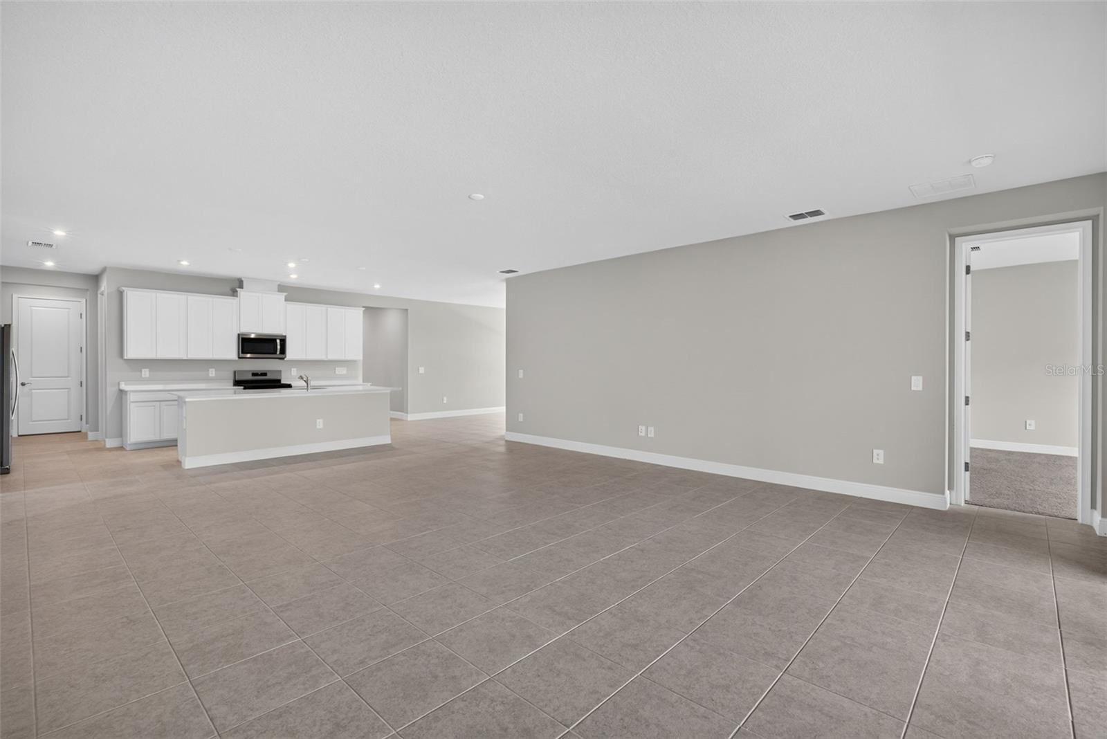 9026 SUNDANCE TER, PARRISH, FL — photo 13