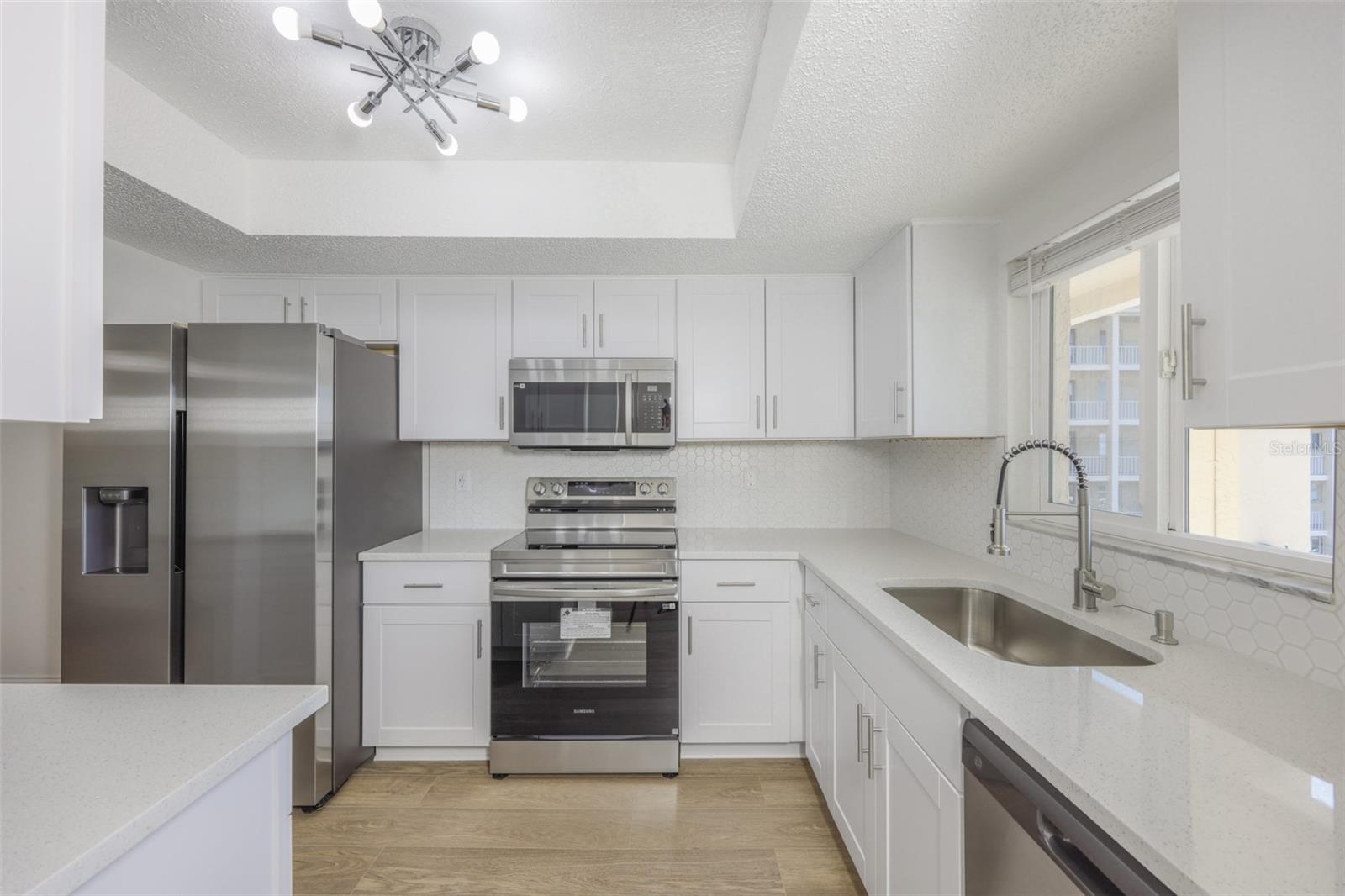 3656 LAKE BAYSHORE DR, BLDG K #319, BRADENTON, FL — photo 3