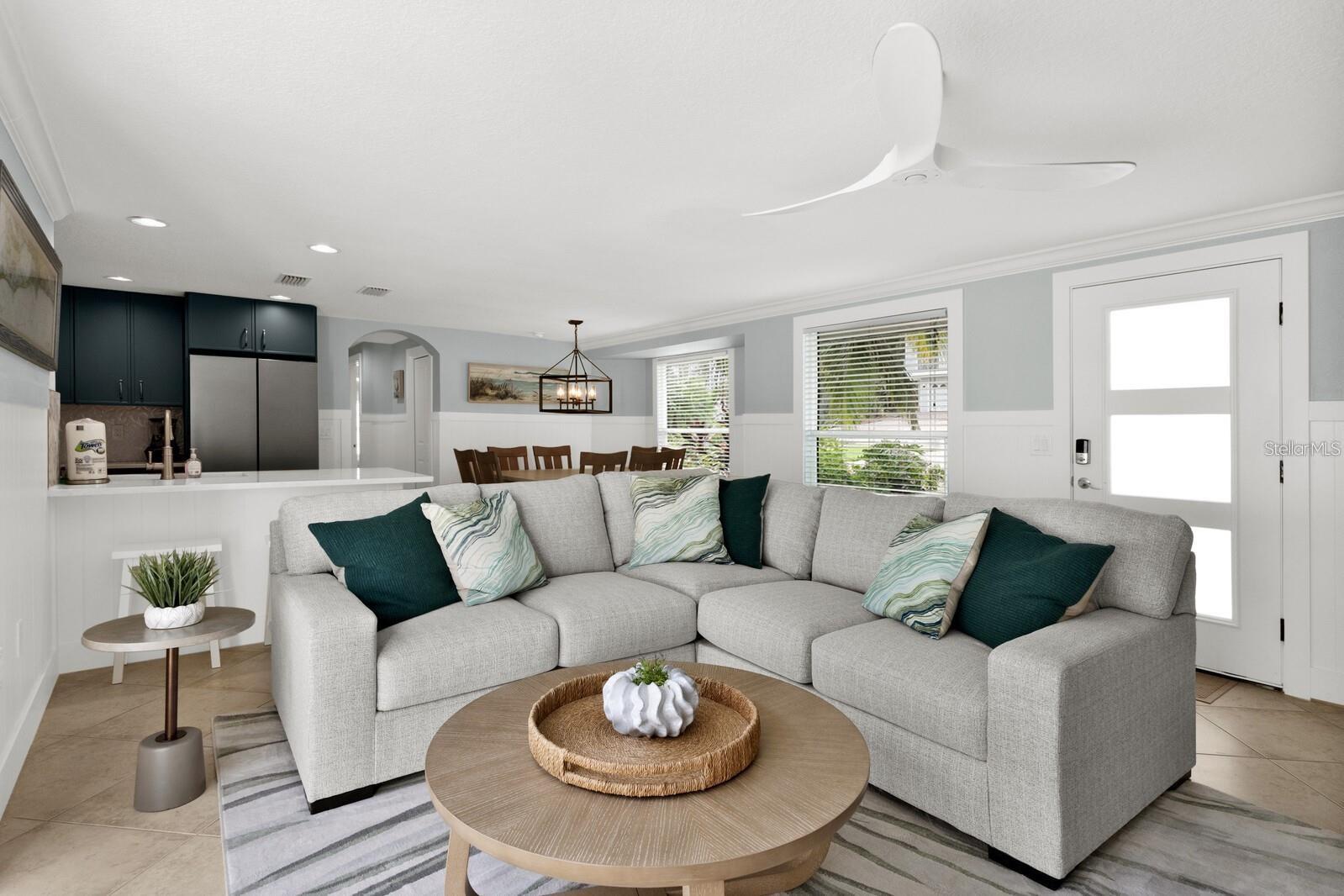 6201 HOLMES BLVD, HOLMES BEACH, FL — photo 14