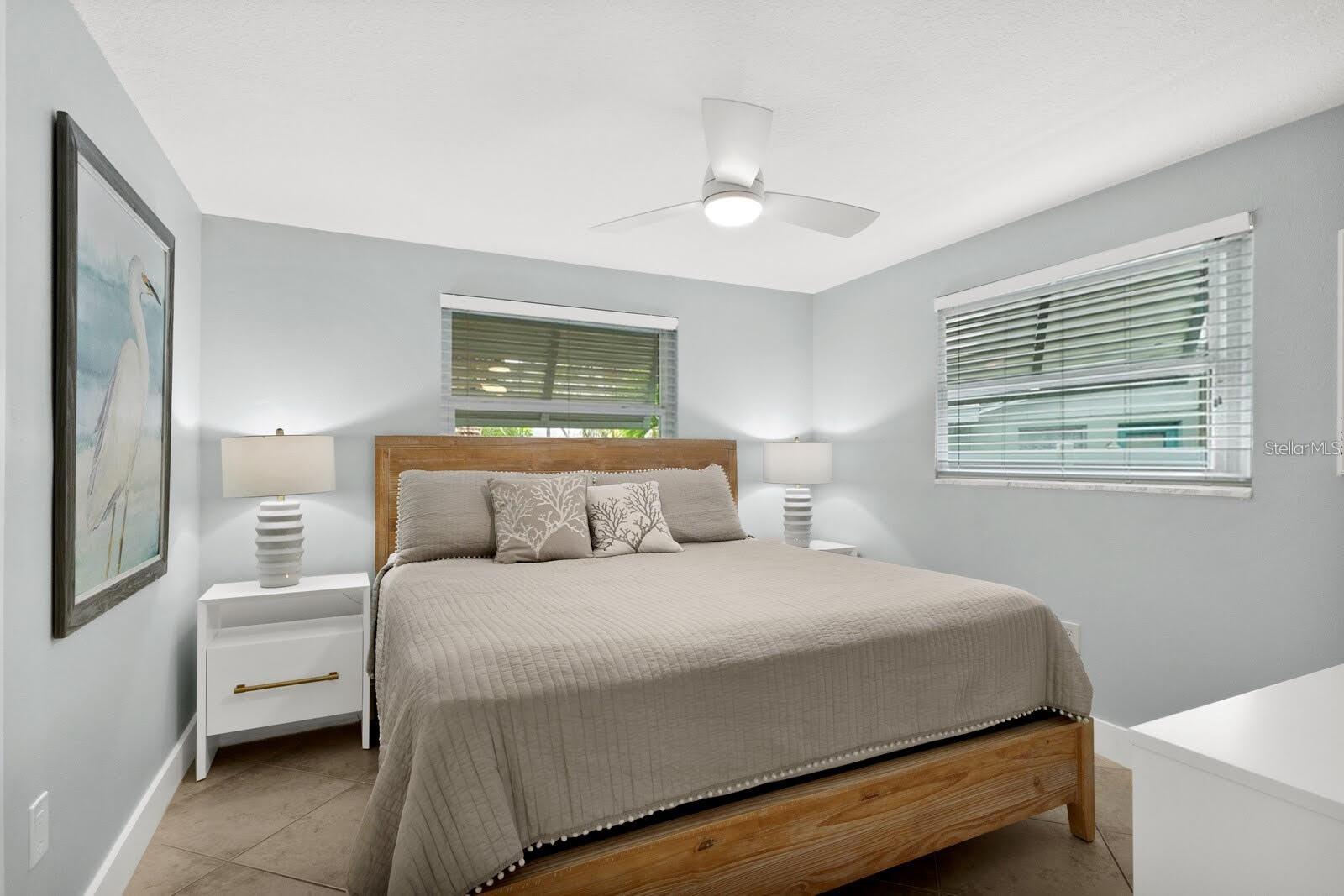 6201 HOLMES BLVD, HOLMES BEACH, FL — photo 24