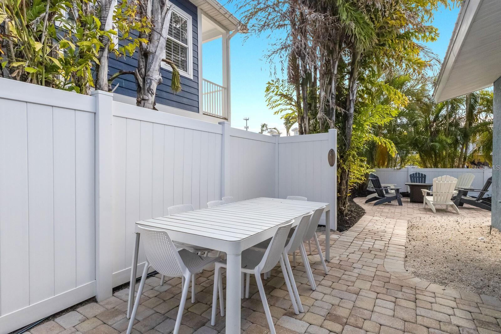6201 HOLMES BLVD, HOLMES BEACH, FL — photo 29