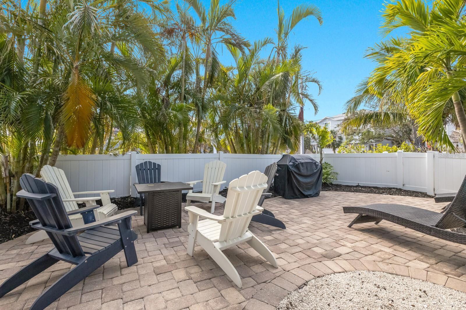 6201 HOLMES BLVD, HOLMES BEACH, FL — photo 30