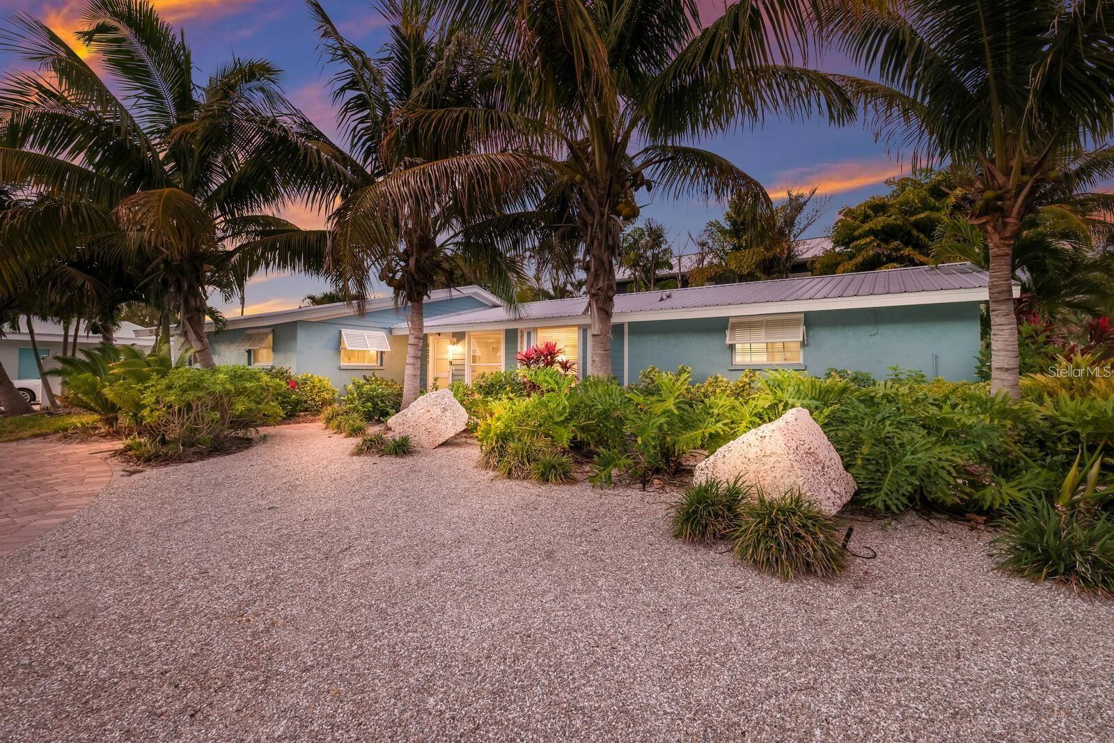 6201 HOLMES BLVD, HOLMES BEACH, FL — photo 36