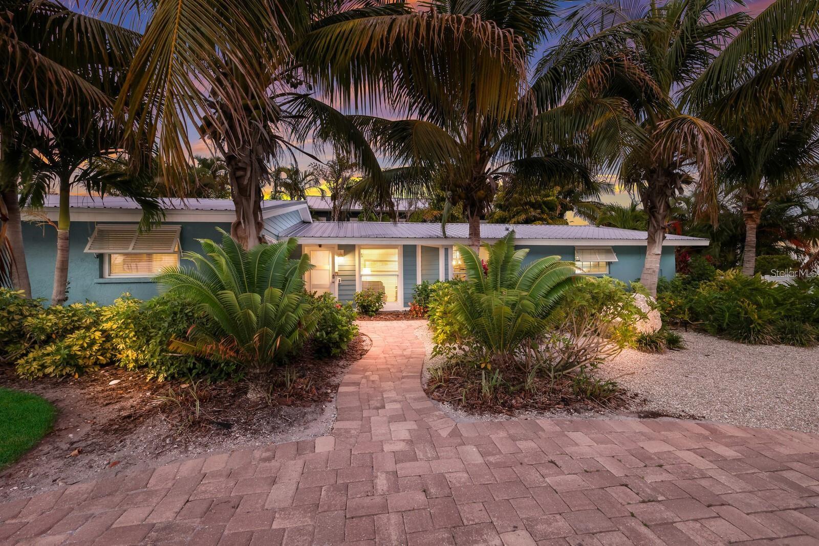 6201 HOLMES BLVD, HOLMES BEACH, FL — photo 37