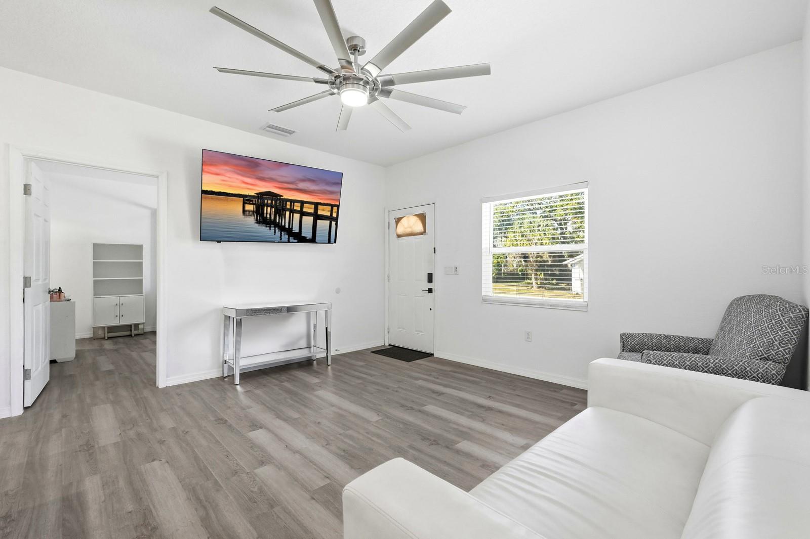 557 LIVE OAK AVE, DAYTONA BEACH, FL — photo 8