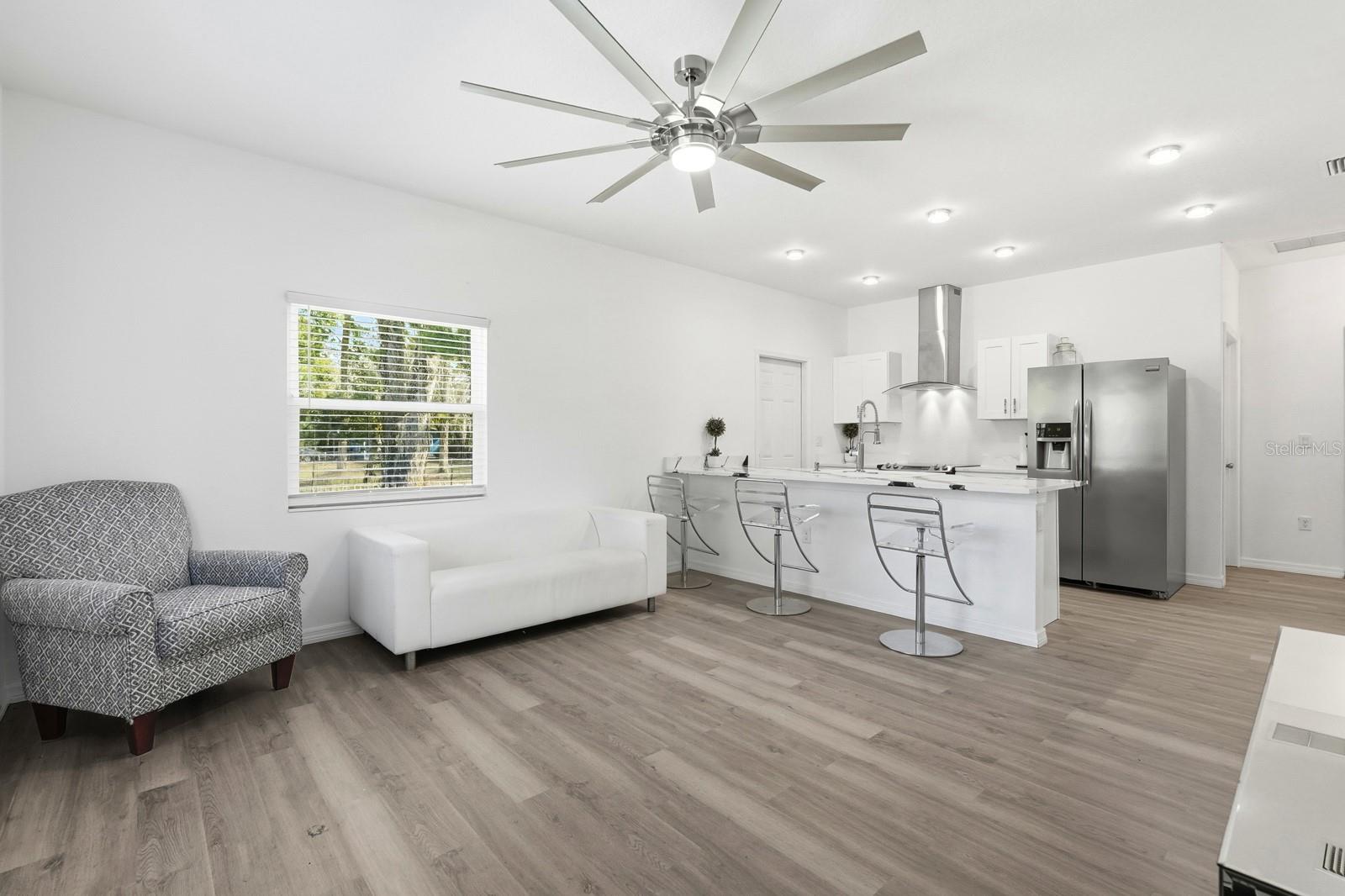 557 LIVE OAK AVE, DAYTONA BEACH, FL — photo 9
