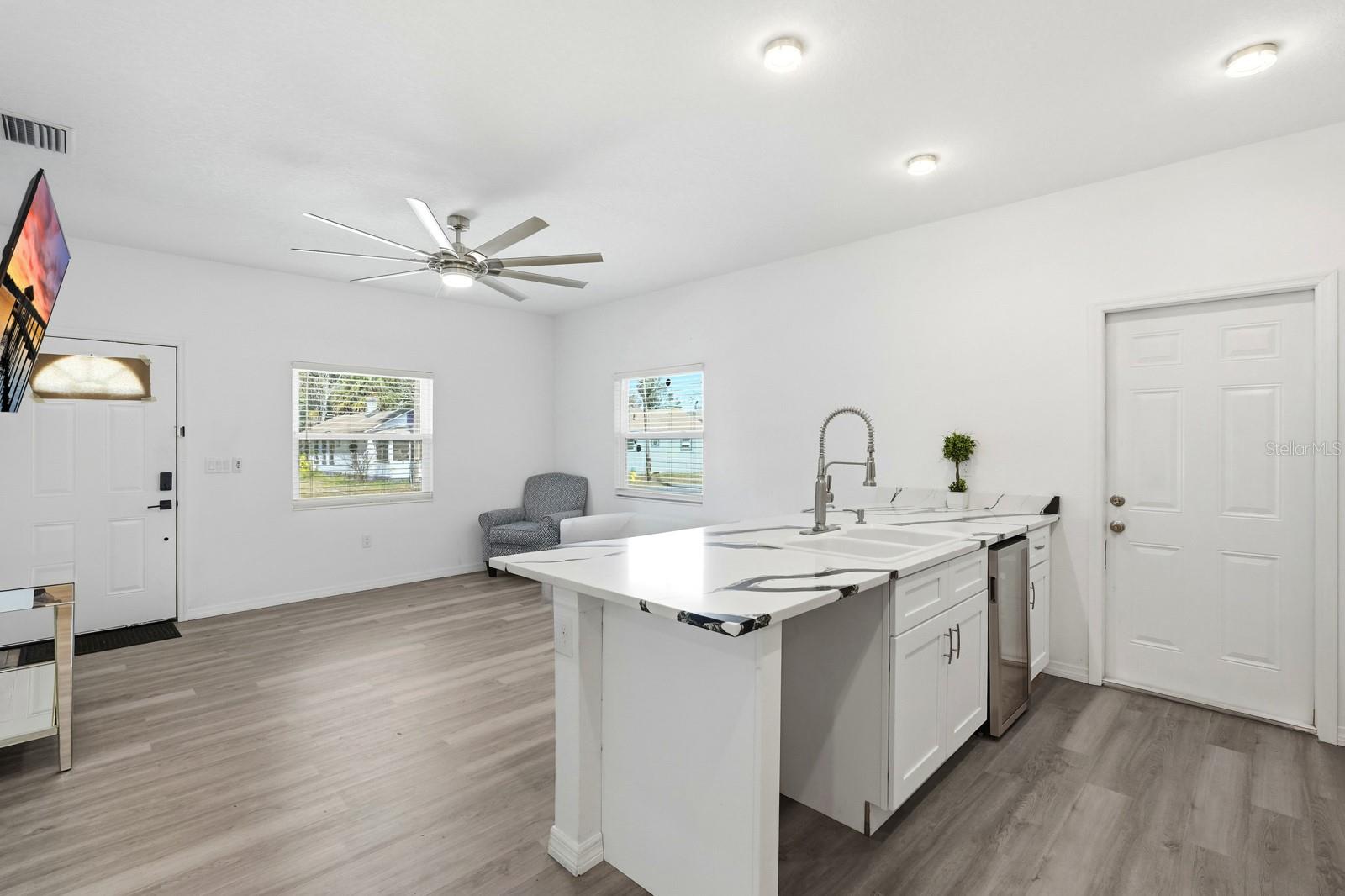 557 LIVE OAK AVE, DAYTONA BEACH, FL — photo 11