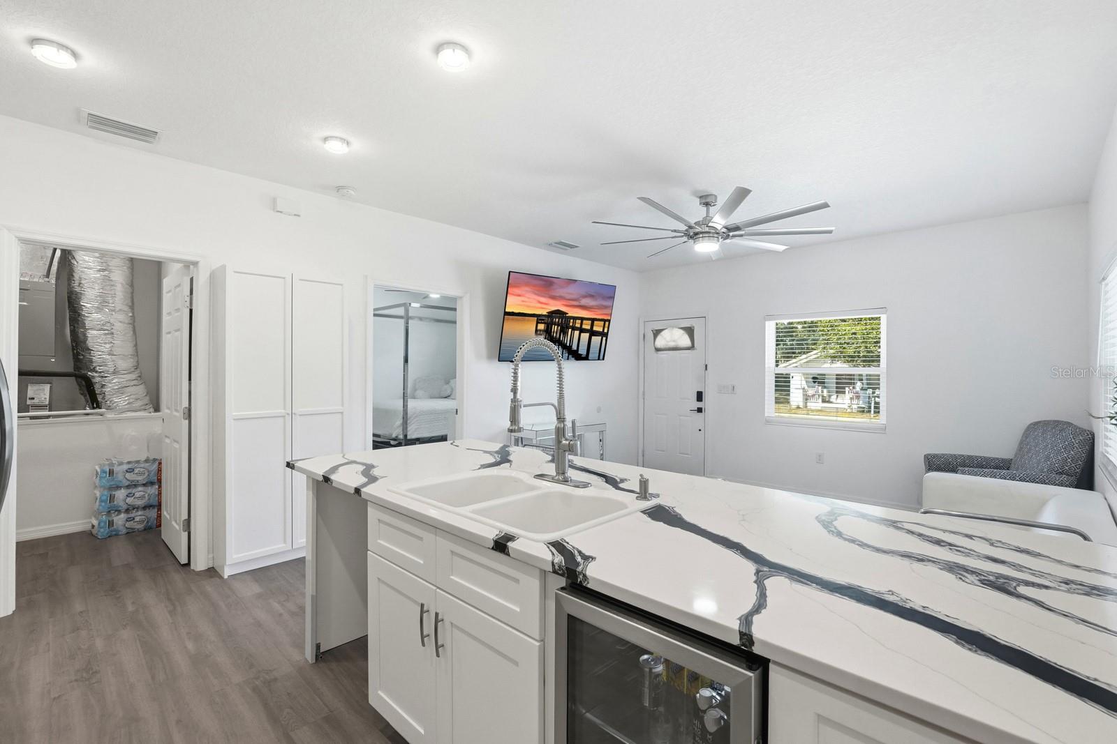 557 LIVE OAK AVE, DAYTONA BEACH, FL — photo 12