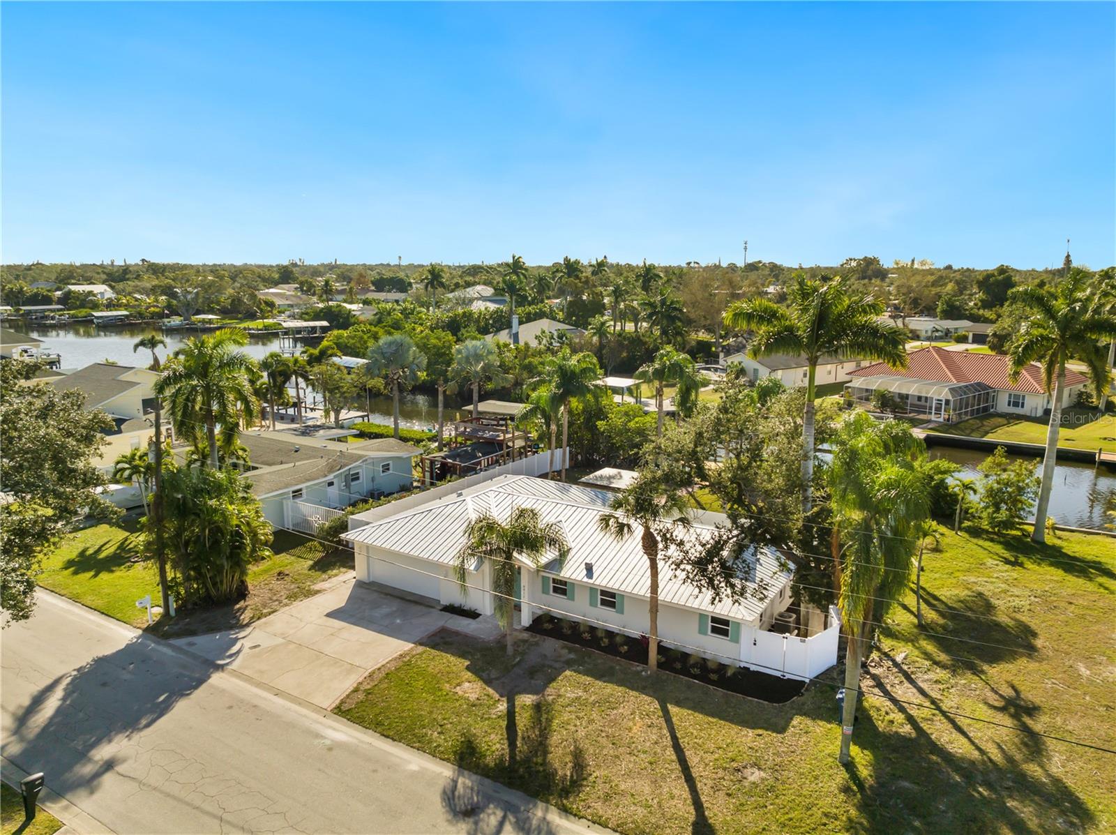 6911 9TH AVE NW, BRADENTON, FL — photo 3