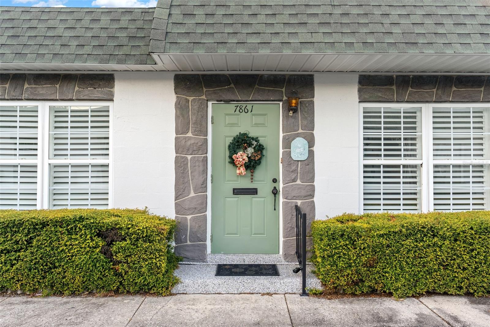 7861 38TH TER N, ST PETERSBURG, FL