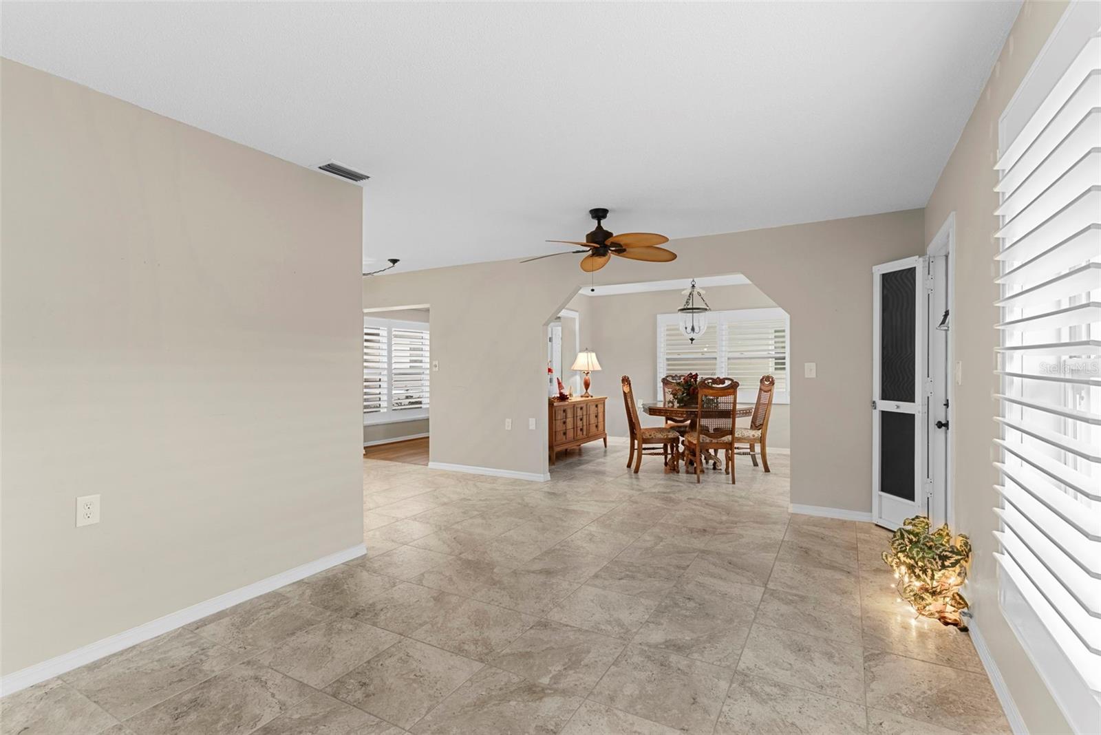 7861 38TH TER N, ST PETERSBURG, FL — photo 10