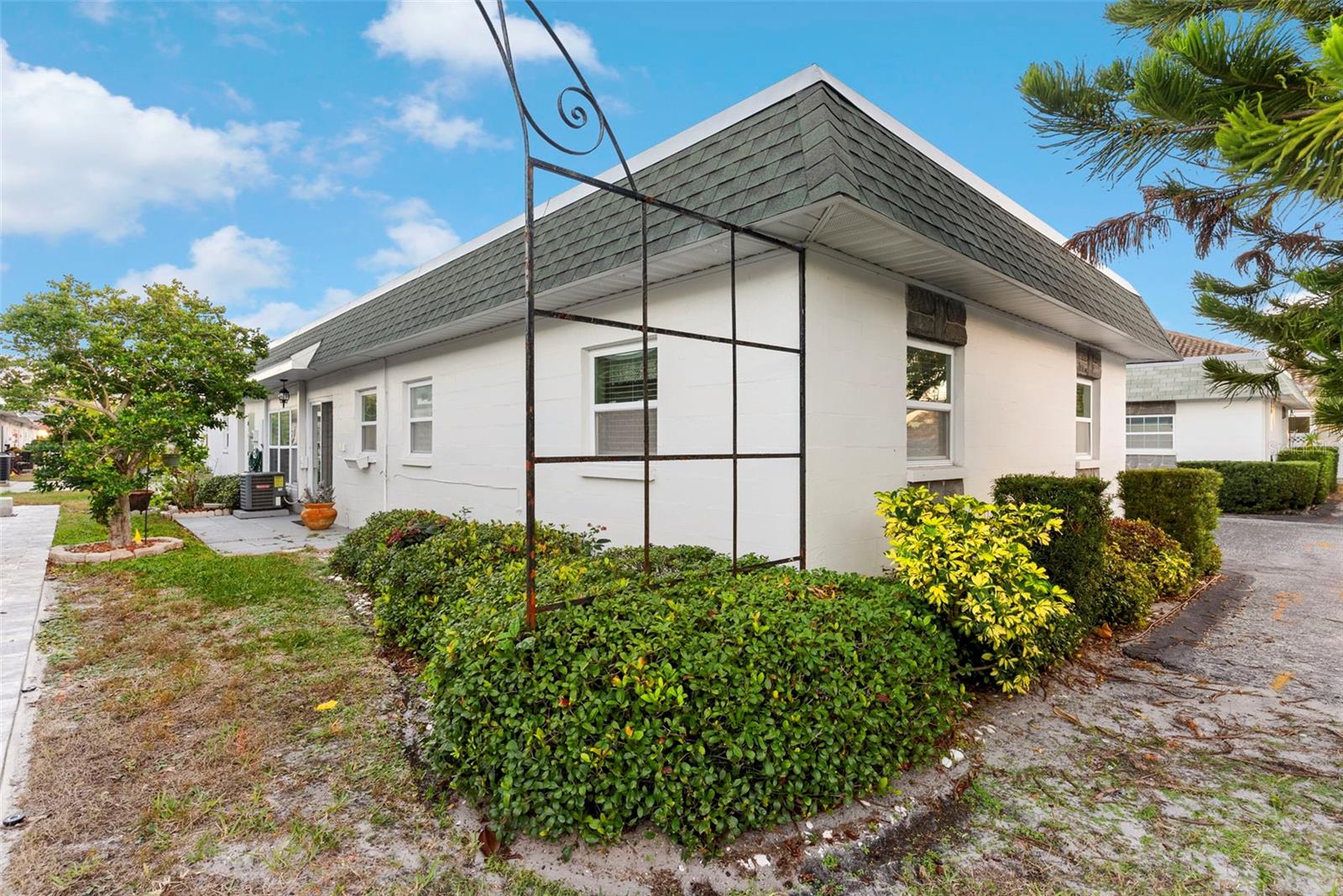 7861 38TH TER N, ST PETERSBURG, FL — photo 25