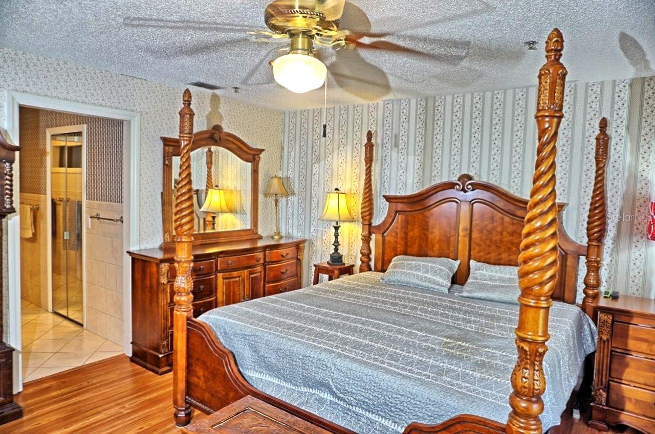 2051 VISTA DEL SOL CIR #201, LUTZ, FL — photo 19