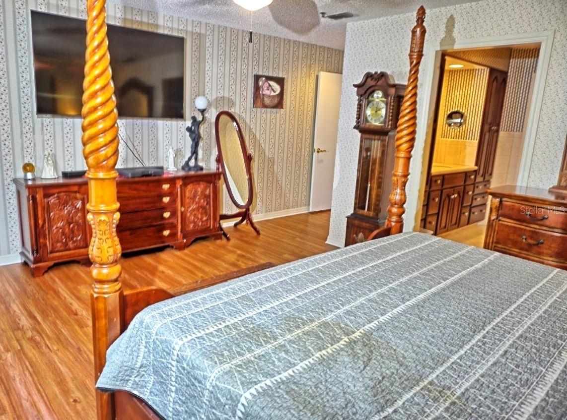 2051 VISTA DEL SOL CIR #201, LUTZ, FL — photo 21