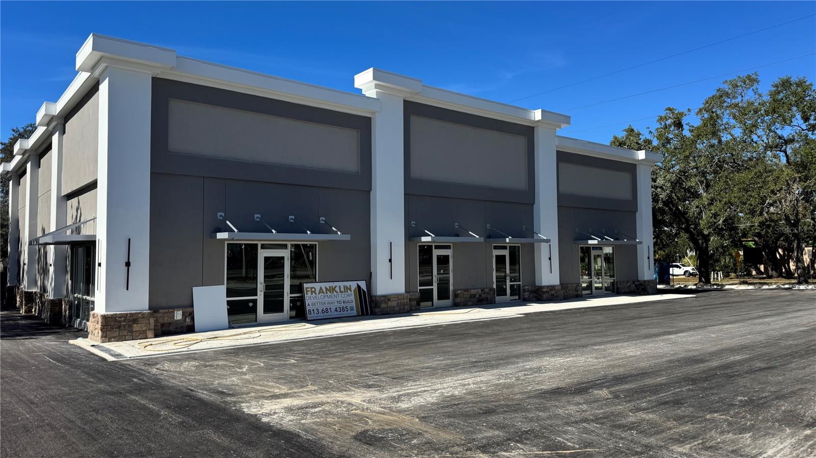 11210 N 30TH ST, TAMPA, FL — photo 3