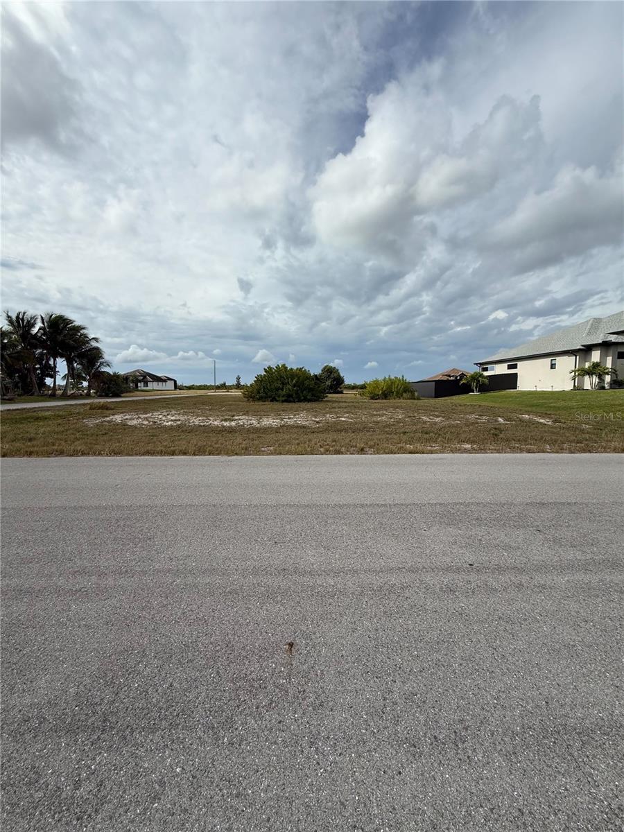 2801 NW 45TH PL, CAPE CORAL, FL — photo 9