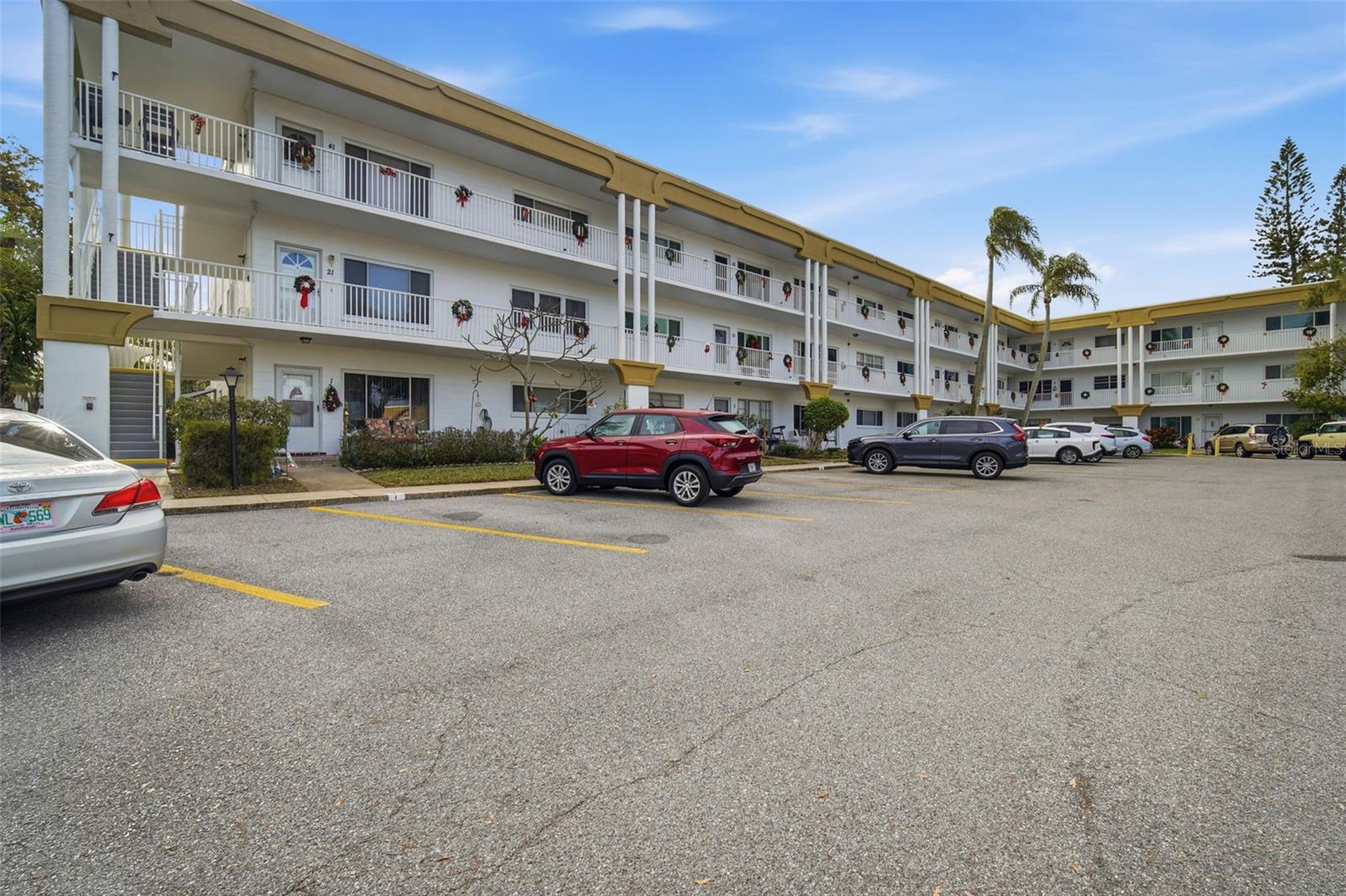 2431 CANADIAN WAY #47, CLEARWATER, FL — photo 2