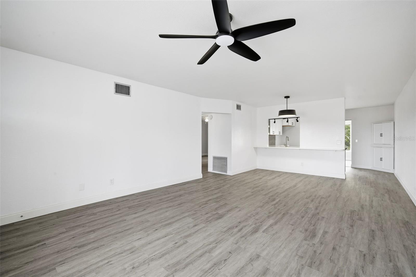 2431 CANADIAN WAY #47, CLEARWATER, FL — photo 4