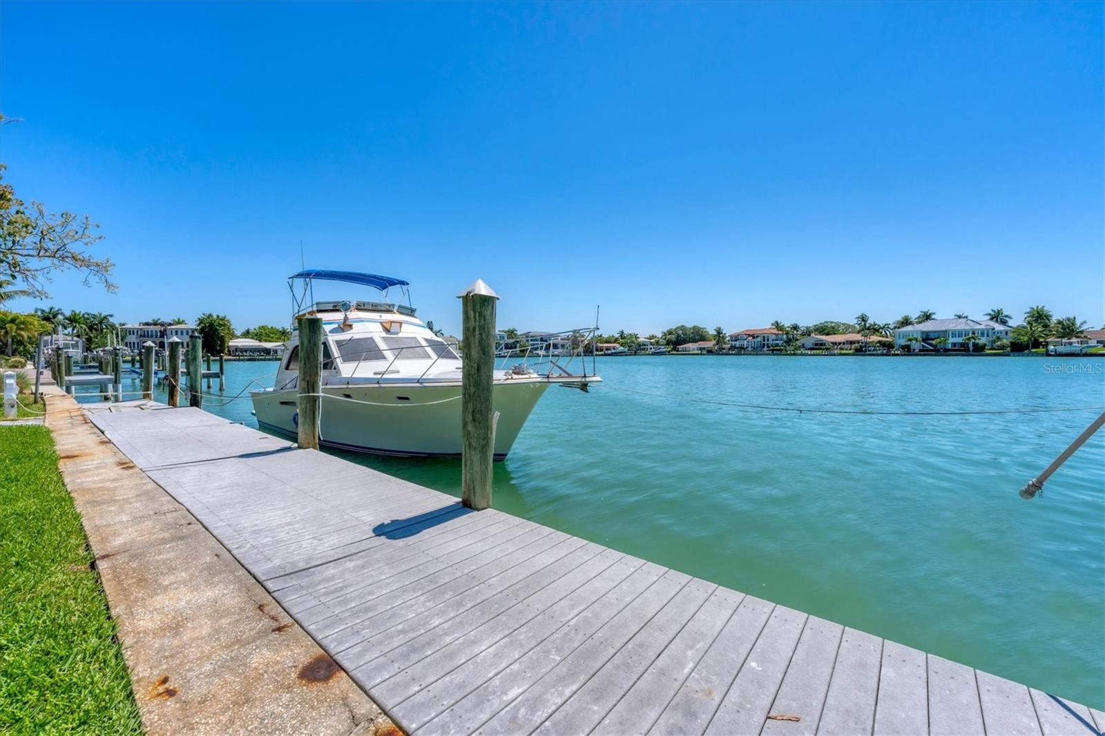 102 SEAGULL LN, SARASOTA, FL — photo 15