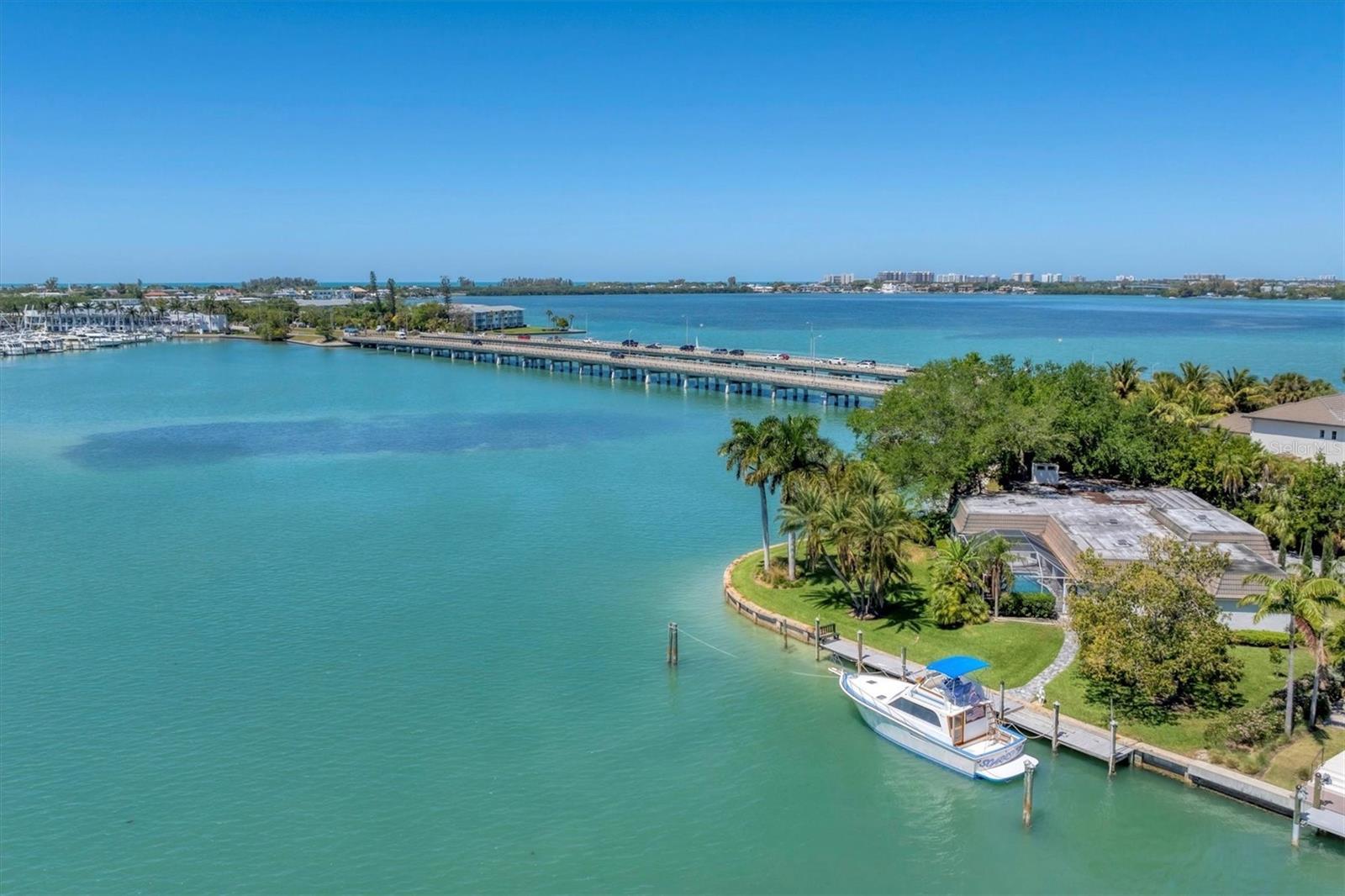 102 SEAGULL LN, SARASOTA, FL — photo 25
