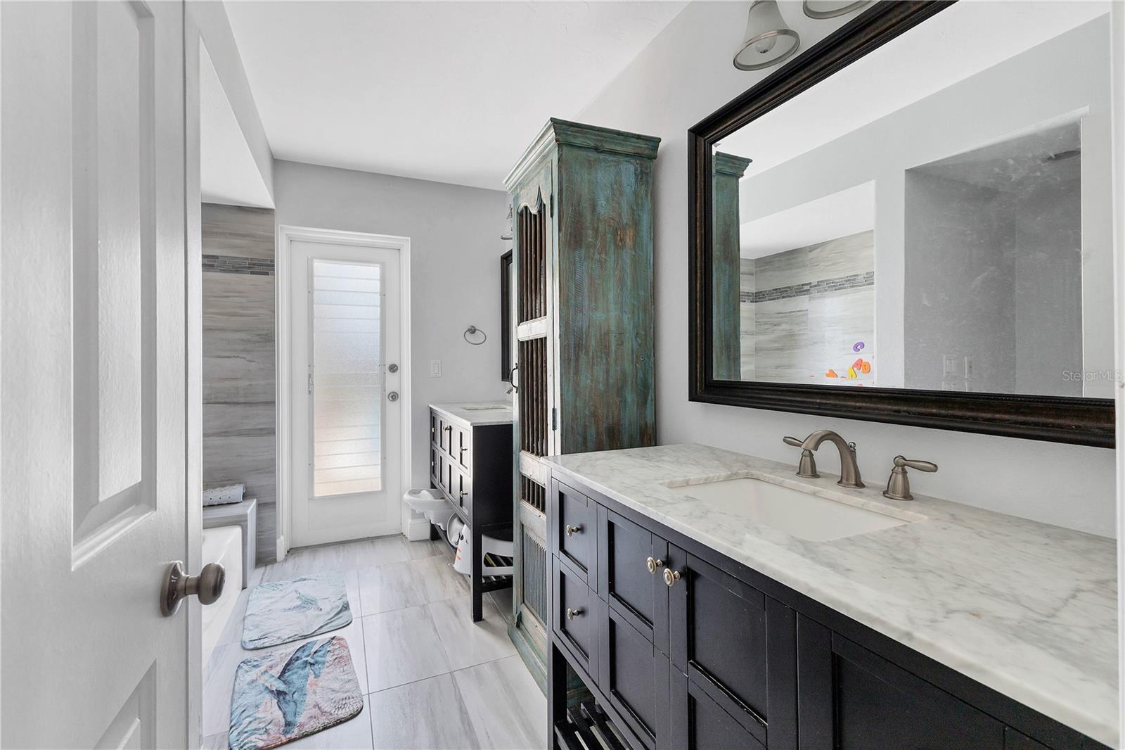 102 SEAGULL LN, SARASOTA, FL — photo 52