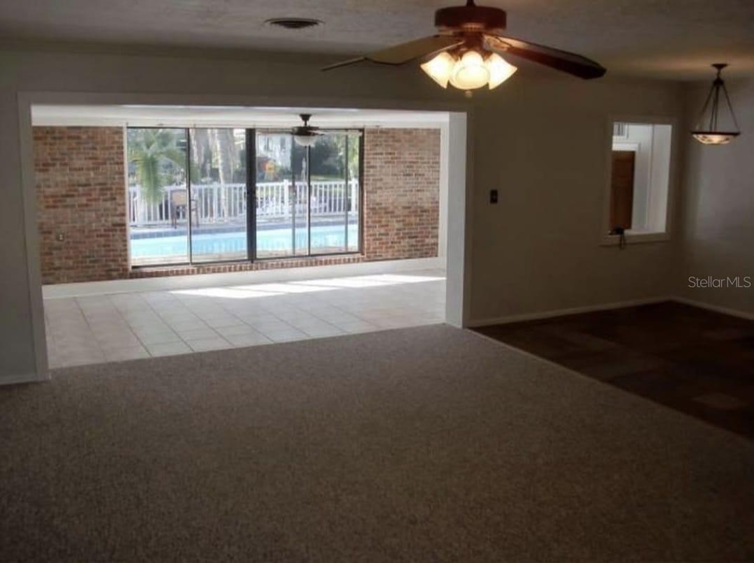 9570 SUN ISLE DR NE, ST PETERSBURG, FL — photo 17