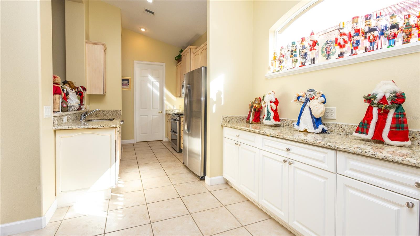 25921 SAN RAFAEL CT, HOWEY IN THE HILLS, FL — photo 17