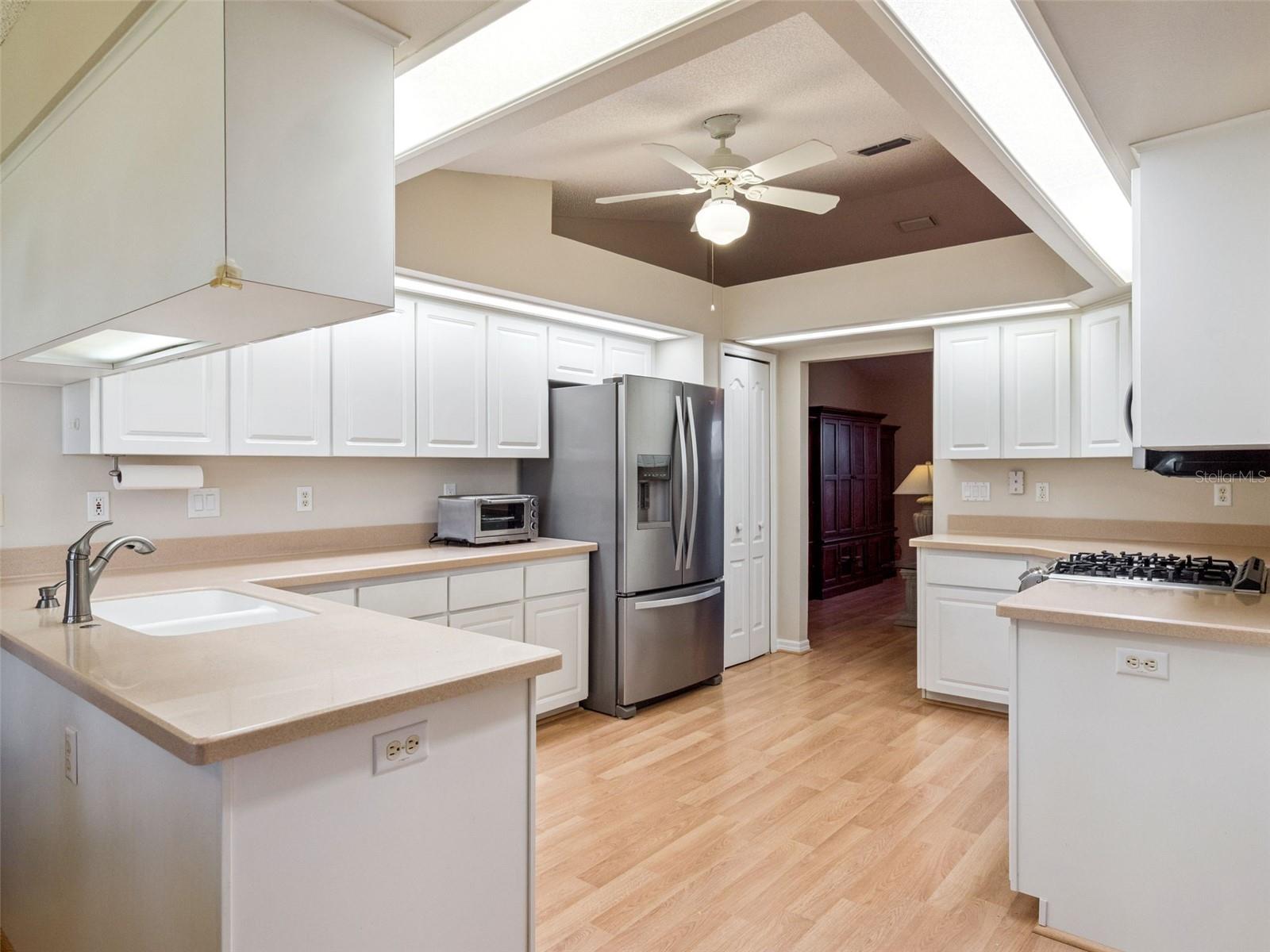 21506 QUEEN ANNE CT, LEESBURG, FL — photo 17