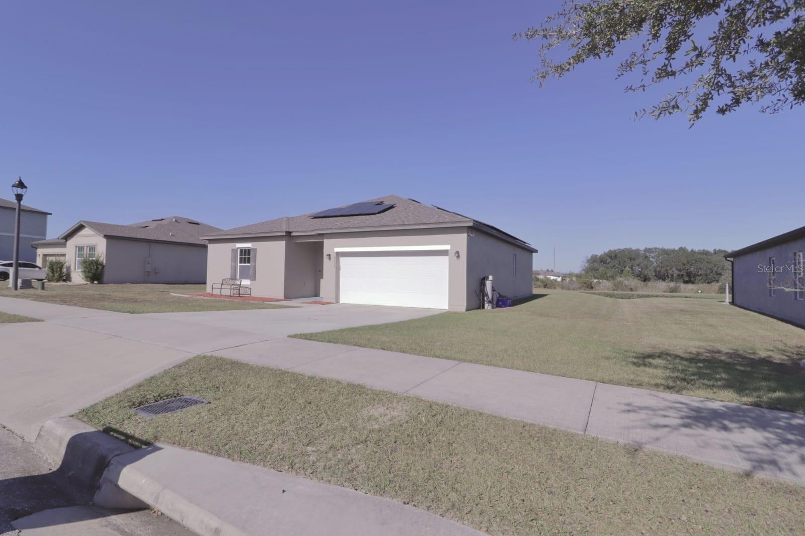 16402 BLOOMING CHERRY DR, GROVELAND, FL — photo 8