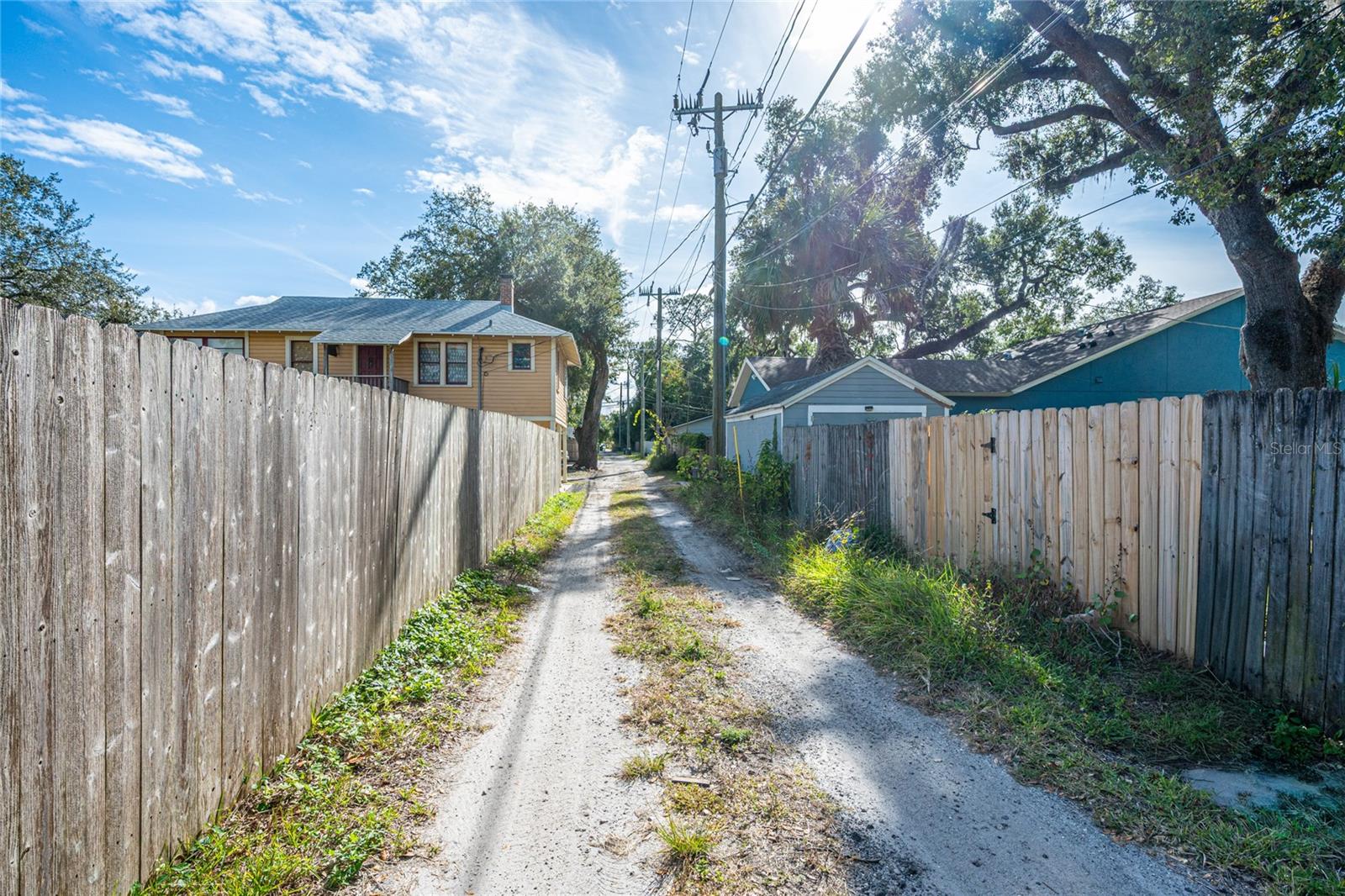 1010 ELM AVE, SANFORD, FL — photo 8