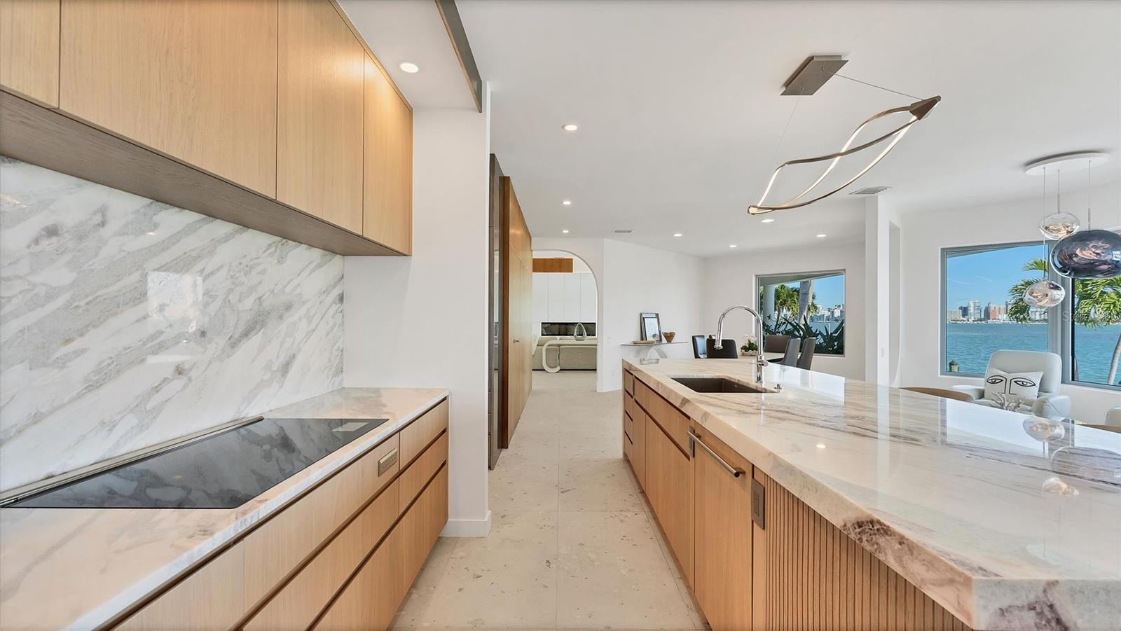 259 ROBIN DR, SARASOTA, FL — photo 13