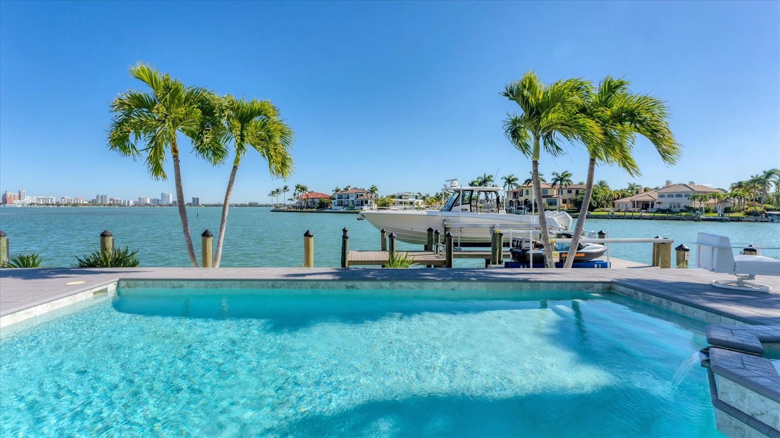 259 ROBIN DR, SARASOTA, FL — photo 52