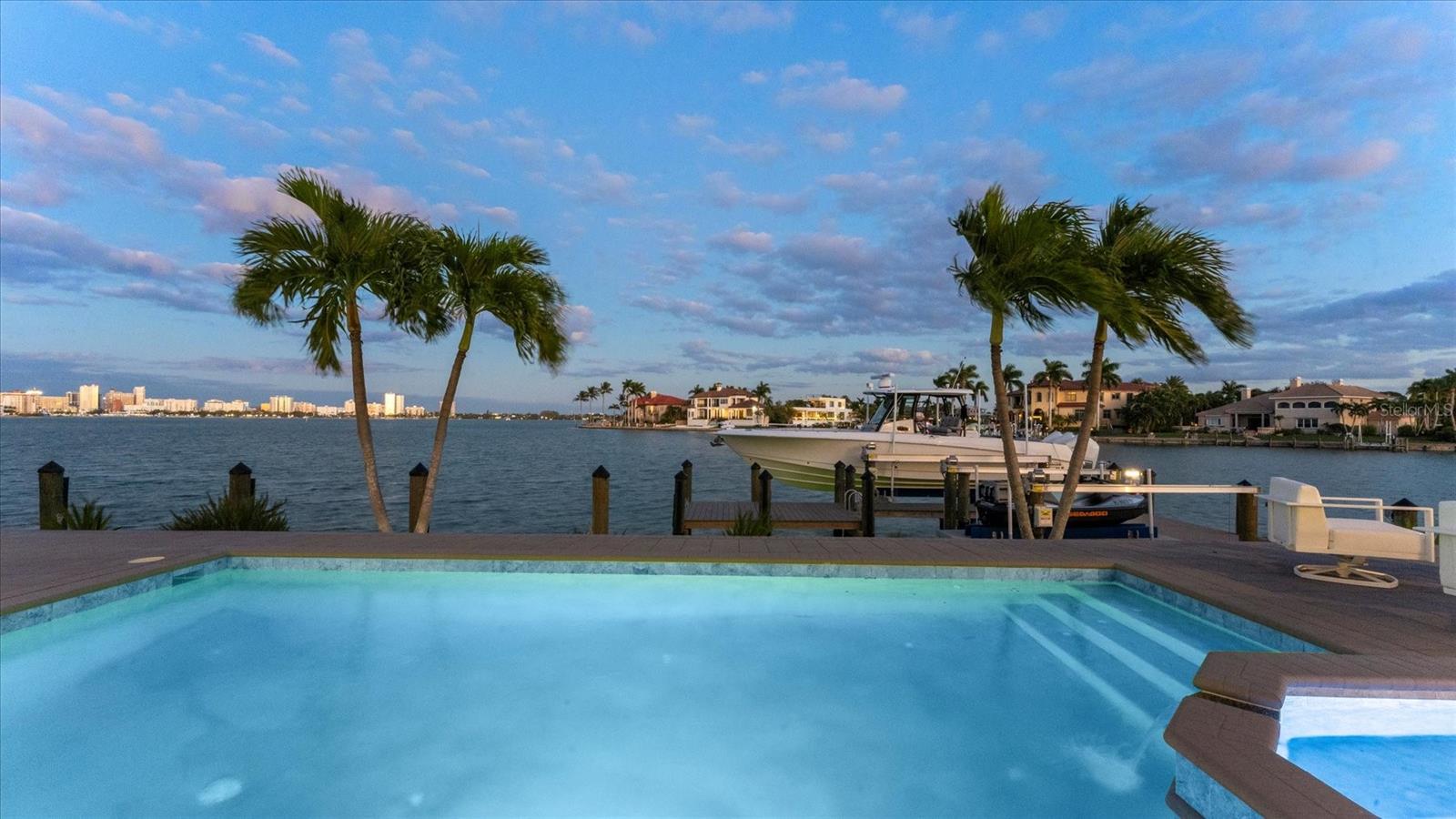259 ROBIN DR, SARASOTA, FL — photo 54