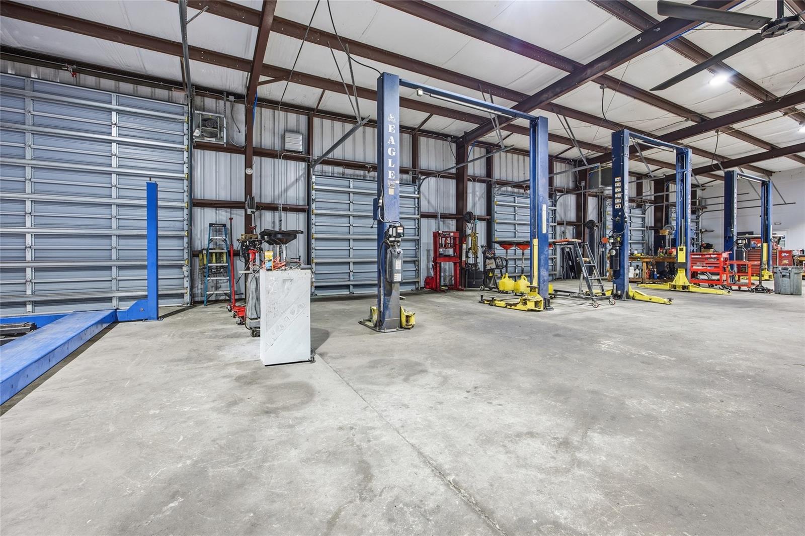 20761 NE HIGHWAY 27, WILLISTON, FL — photo 26