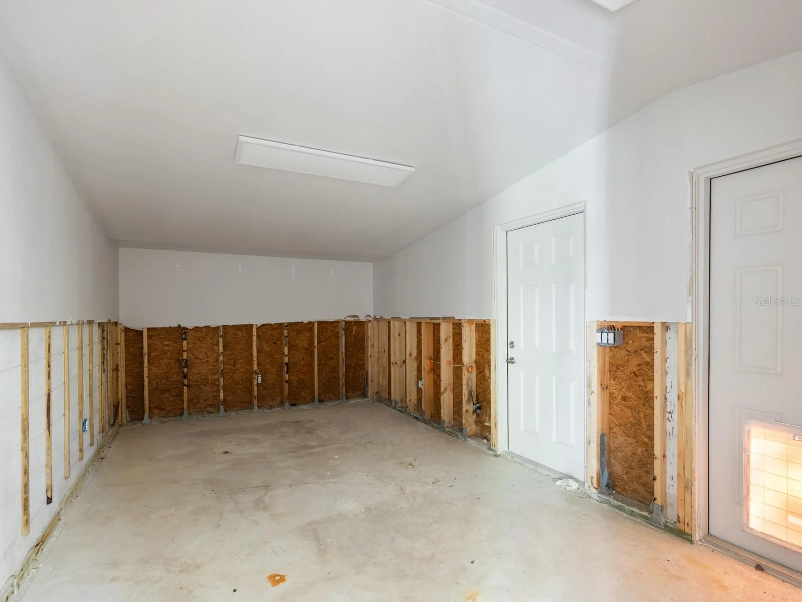 734 CANAL RD, SARASOTA, FL — photo 19