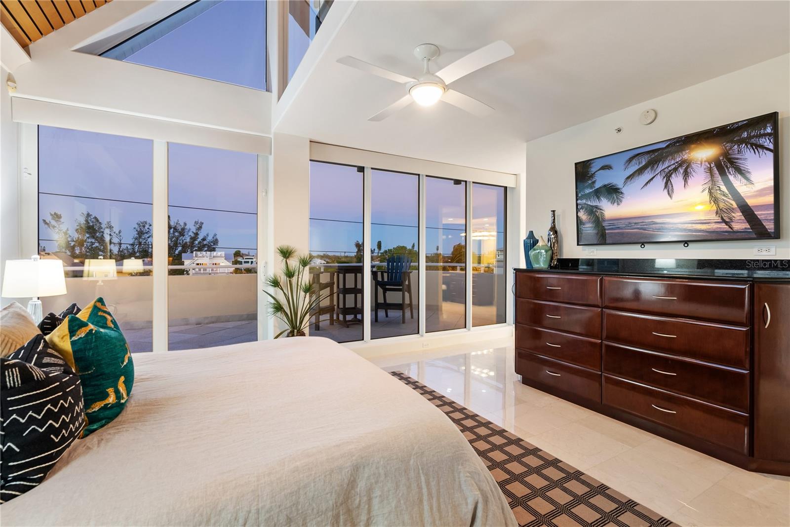 534 BEACH RD, SARASOTA, FL — photo 140