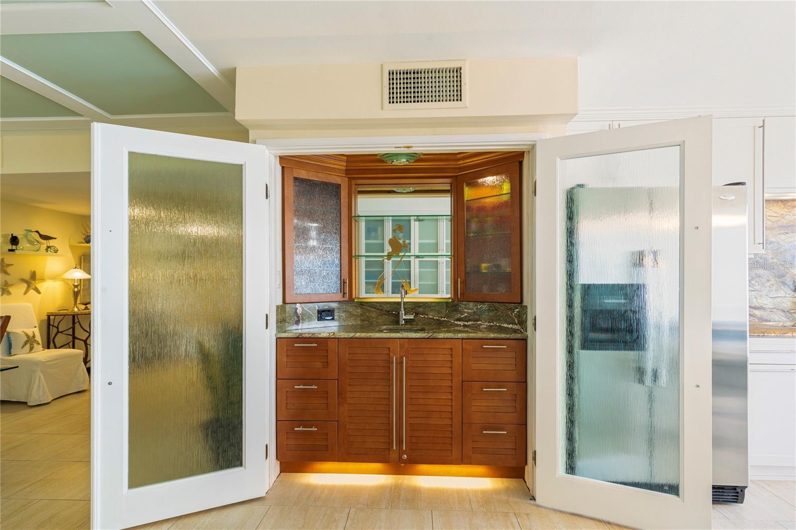 440 S GULFVIEW BLVD #1705, CLEARWATER BEACH, FL — photo 23
