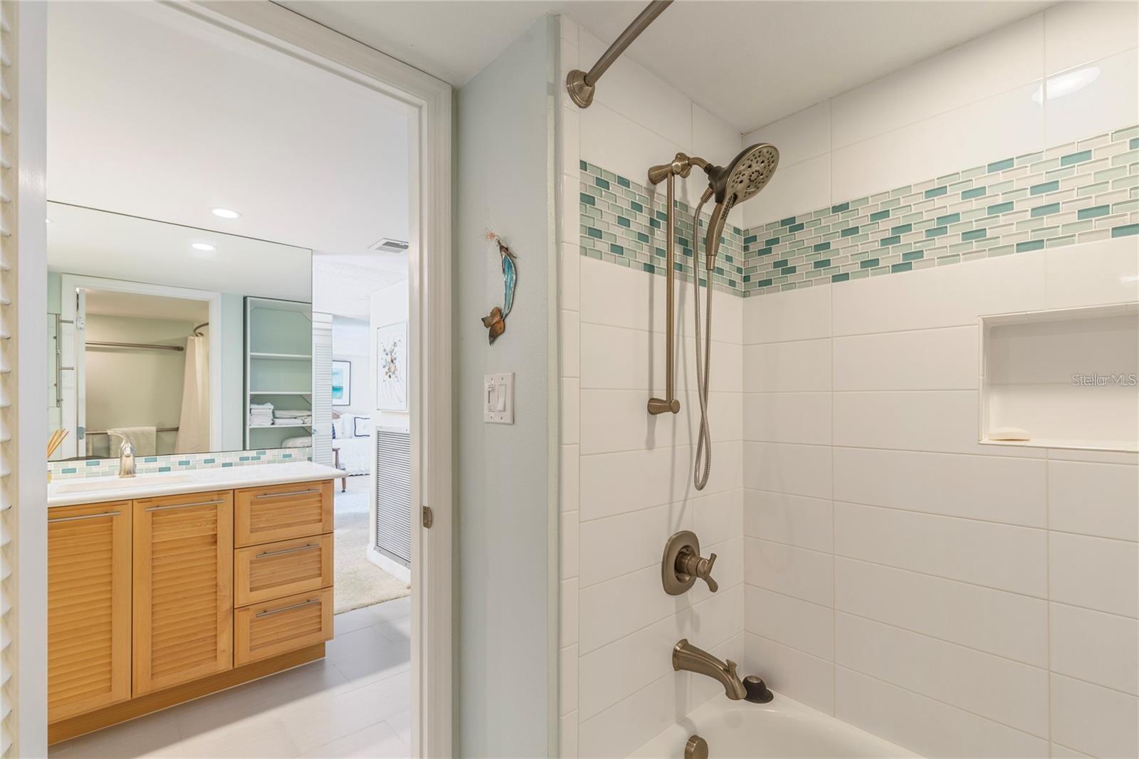 440 S GULFVIEW BLVD #1705, CLEARWATER BEACH, FL — photo 69